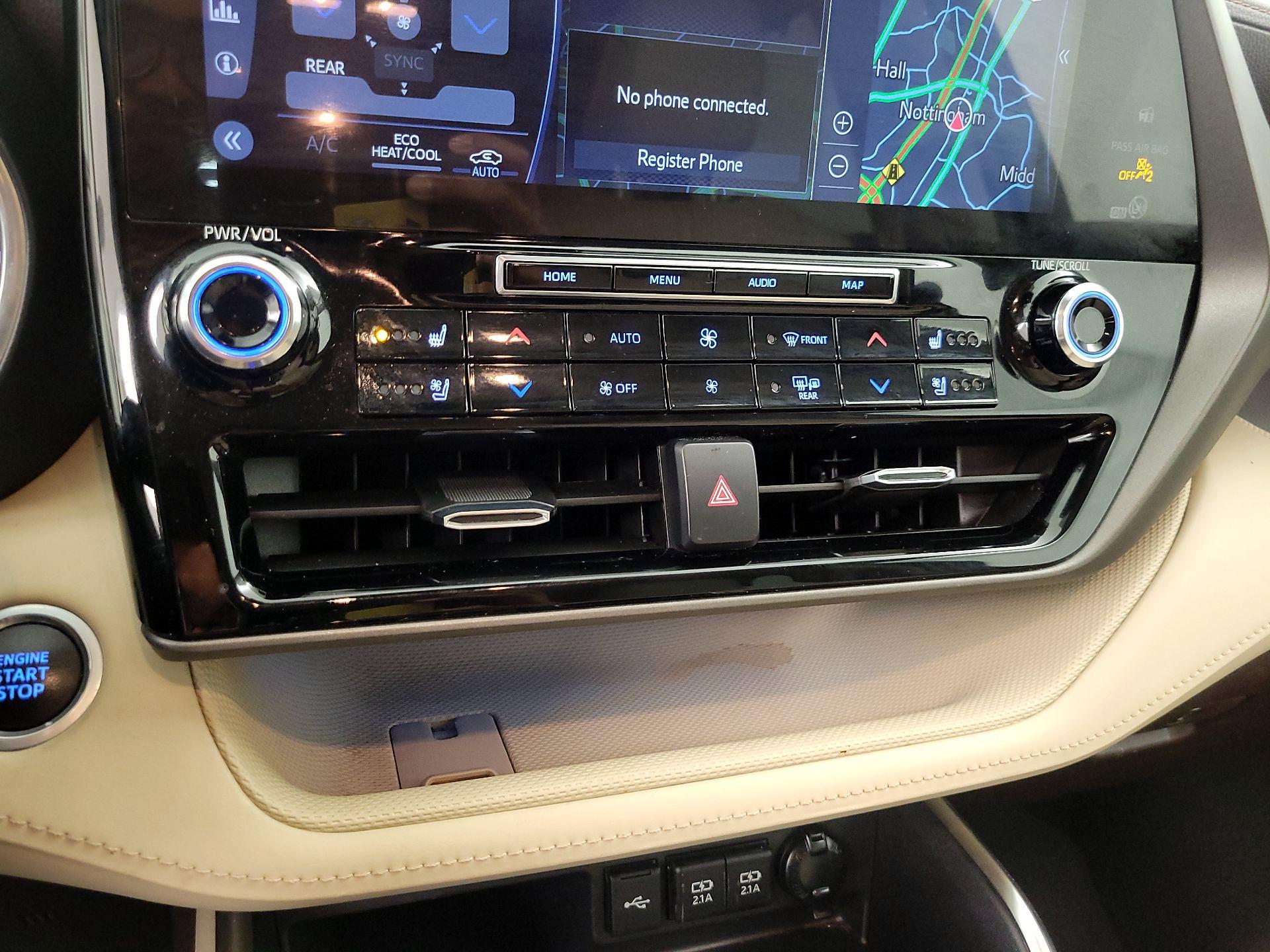Thumbnail: 2021 Toyota Highlander - 17