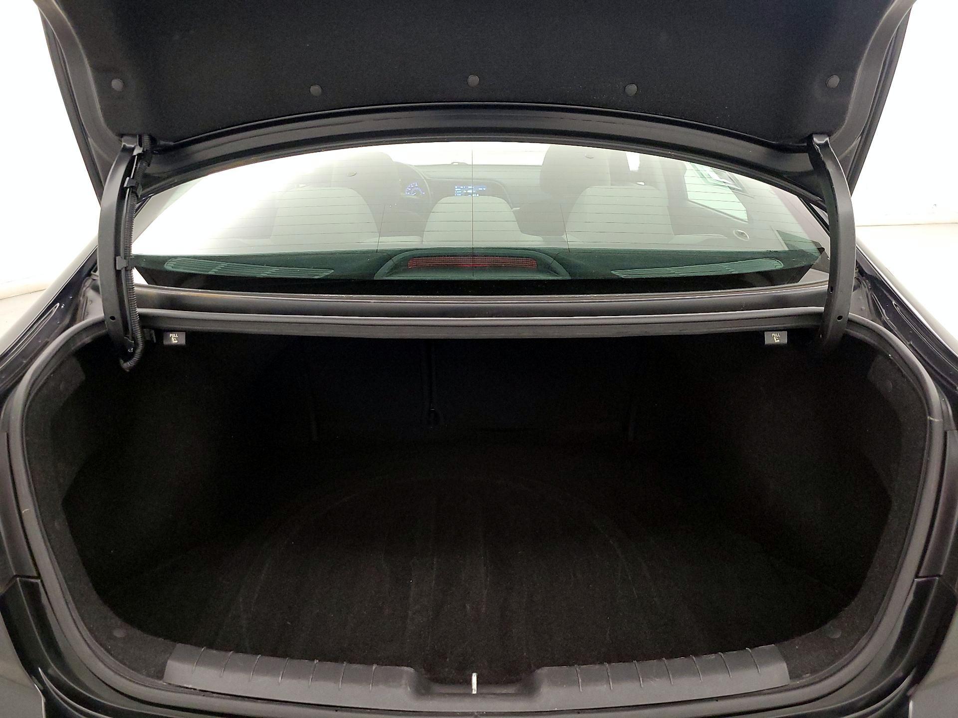 Thumbnail: 2019 Hyundai Elantra - 20