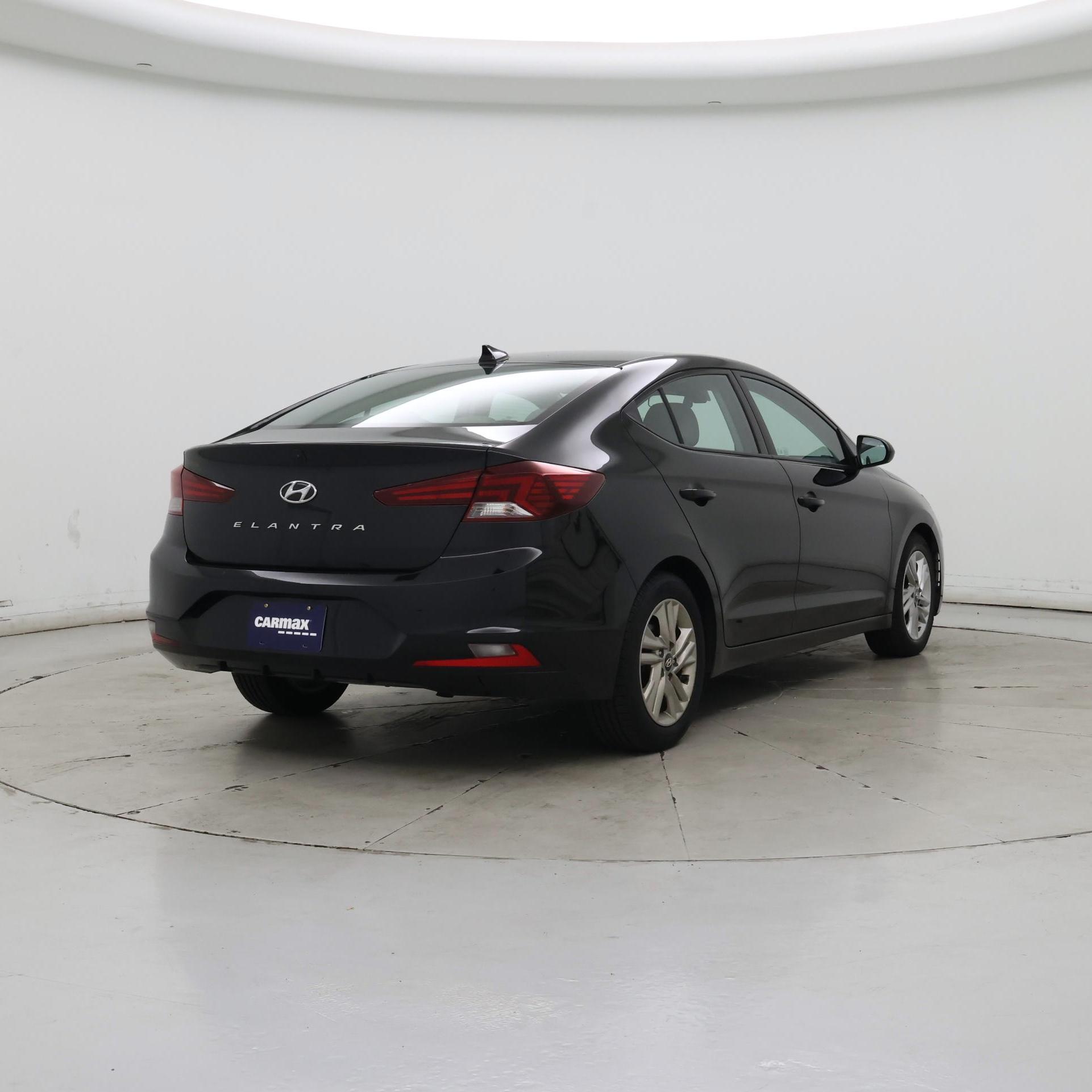 Thumbnail: 2019 Hyundai Elantra - 8