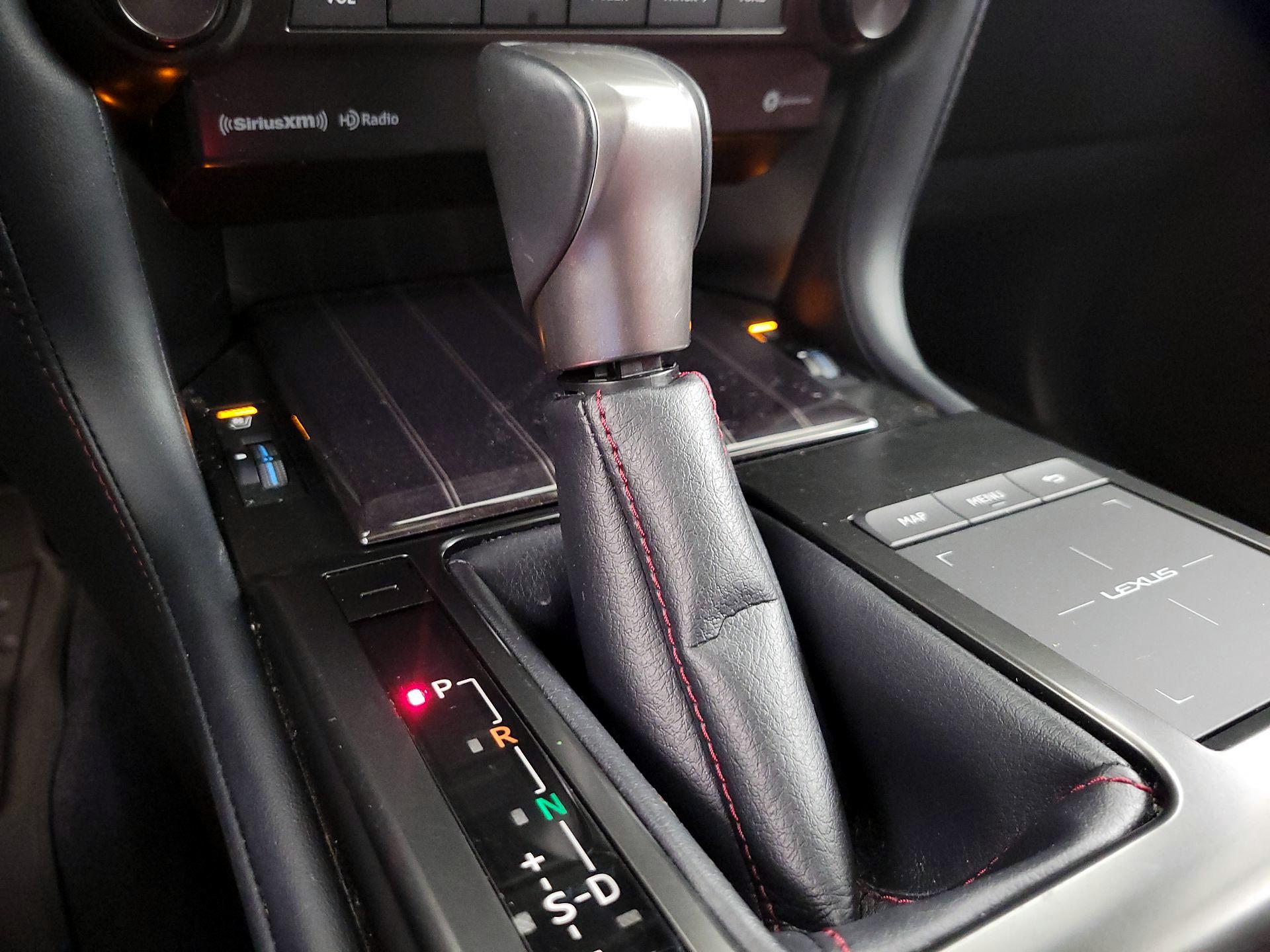 Thumbnail: 2022 Lexus GX - 18