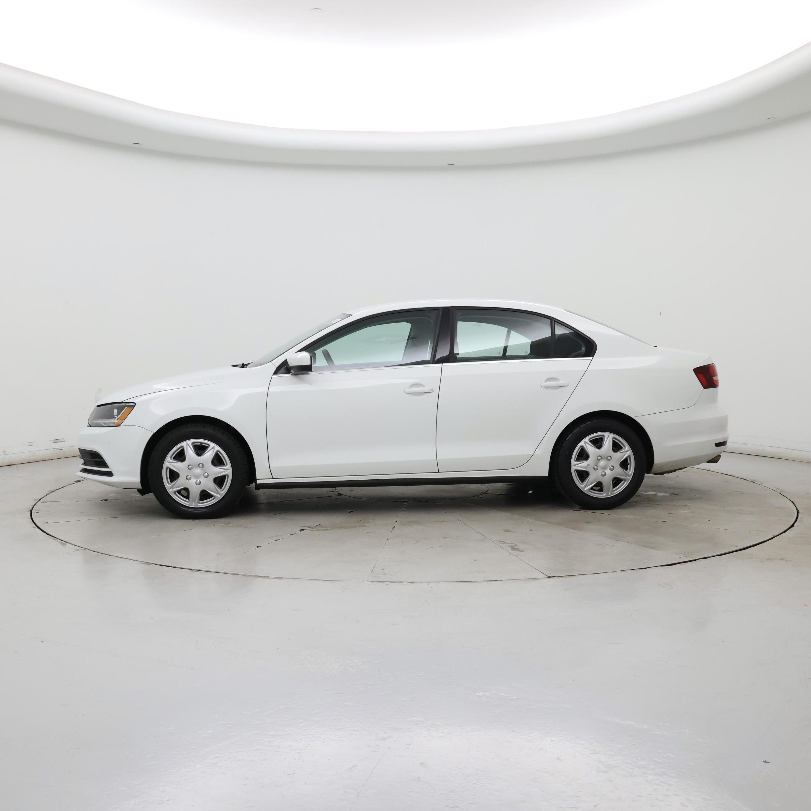 Thumbnail: 2017 Volkswagen Jetta - 3
