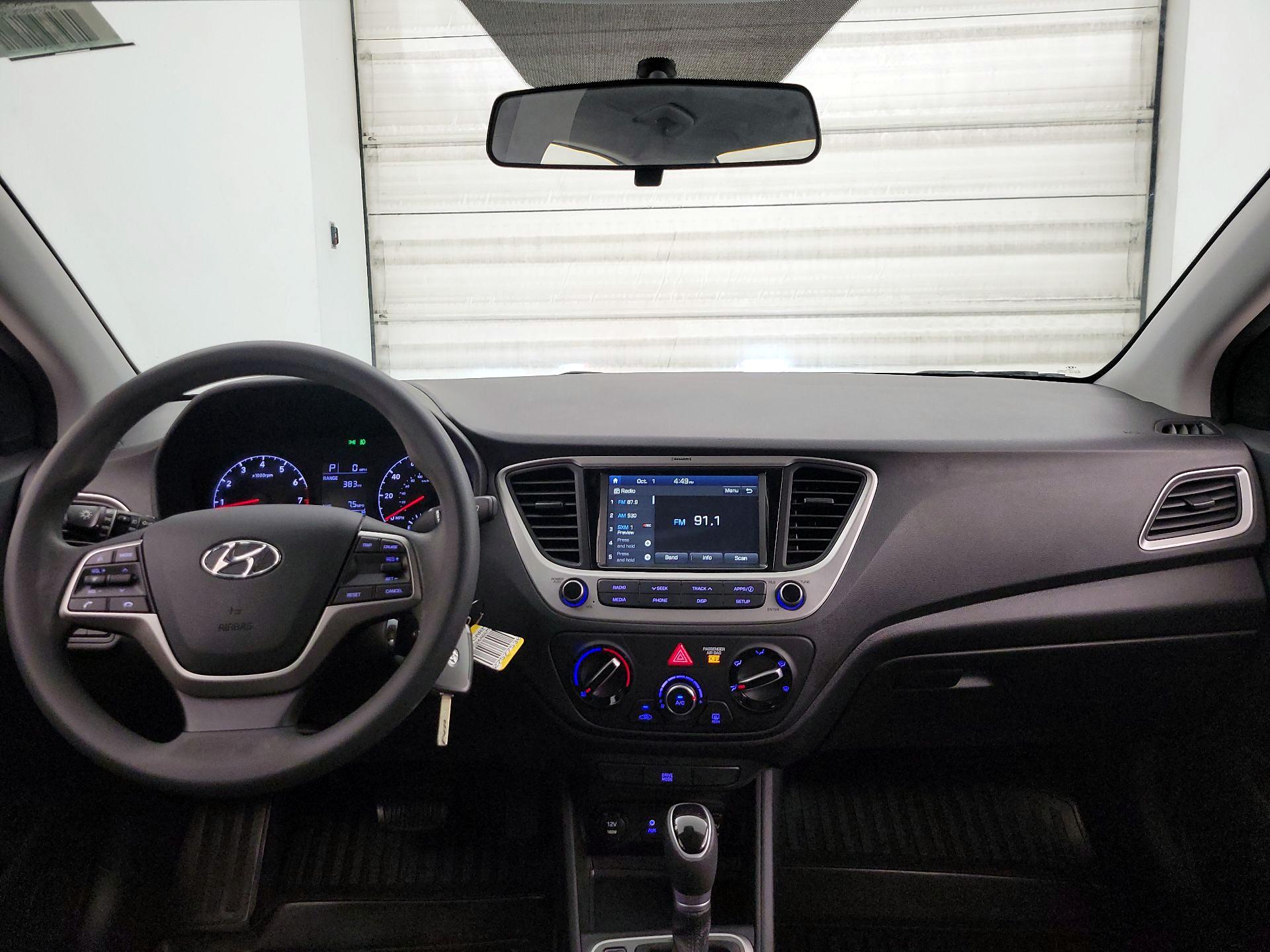 Thumbnail: 2021 Hyundai Accent - 9