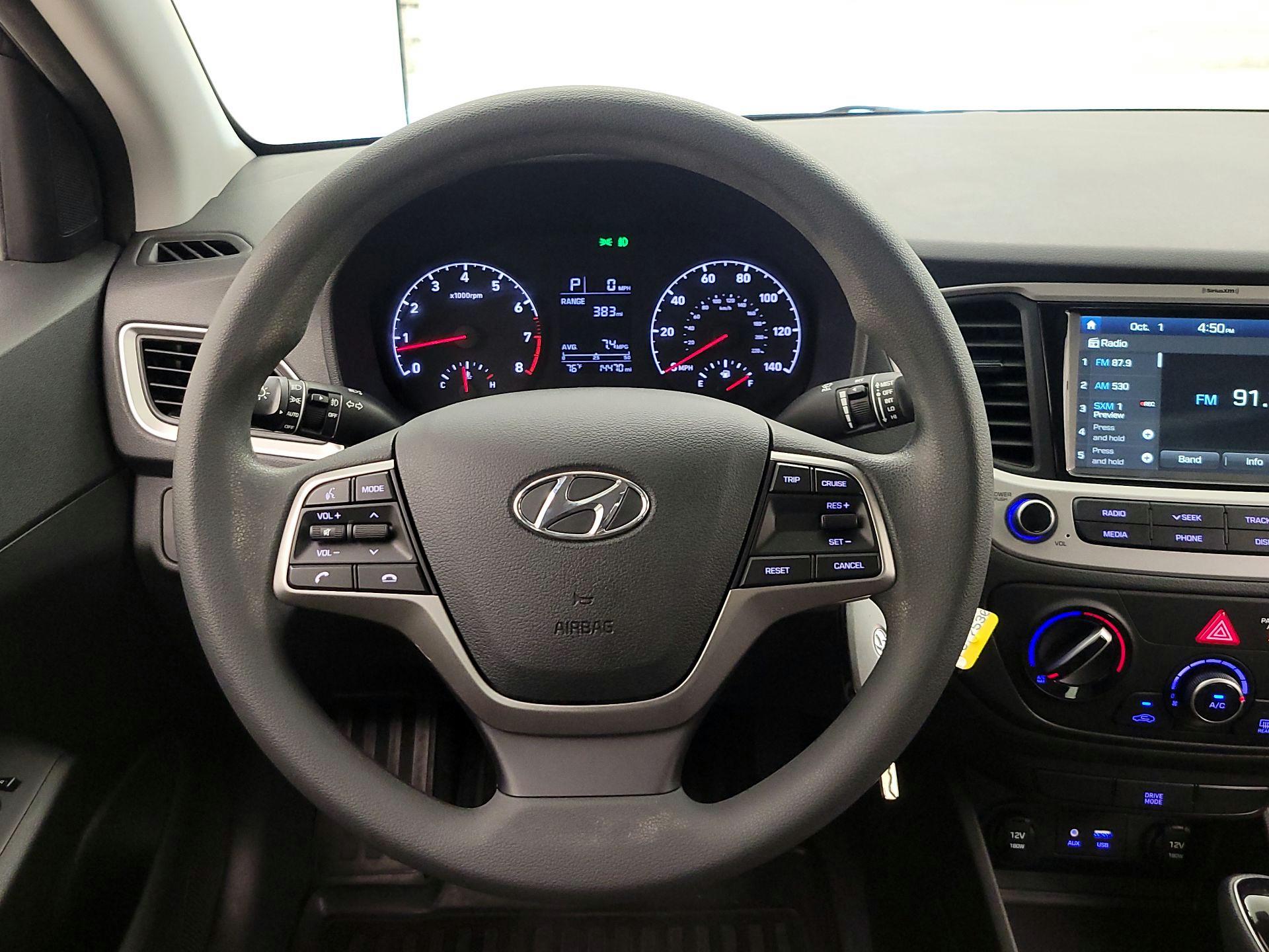 Thumbnail: 2021 Hyundai Accent - 10