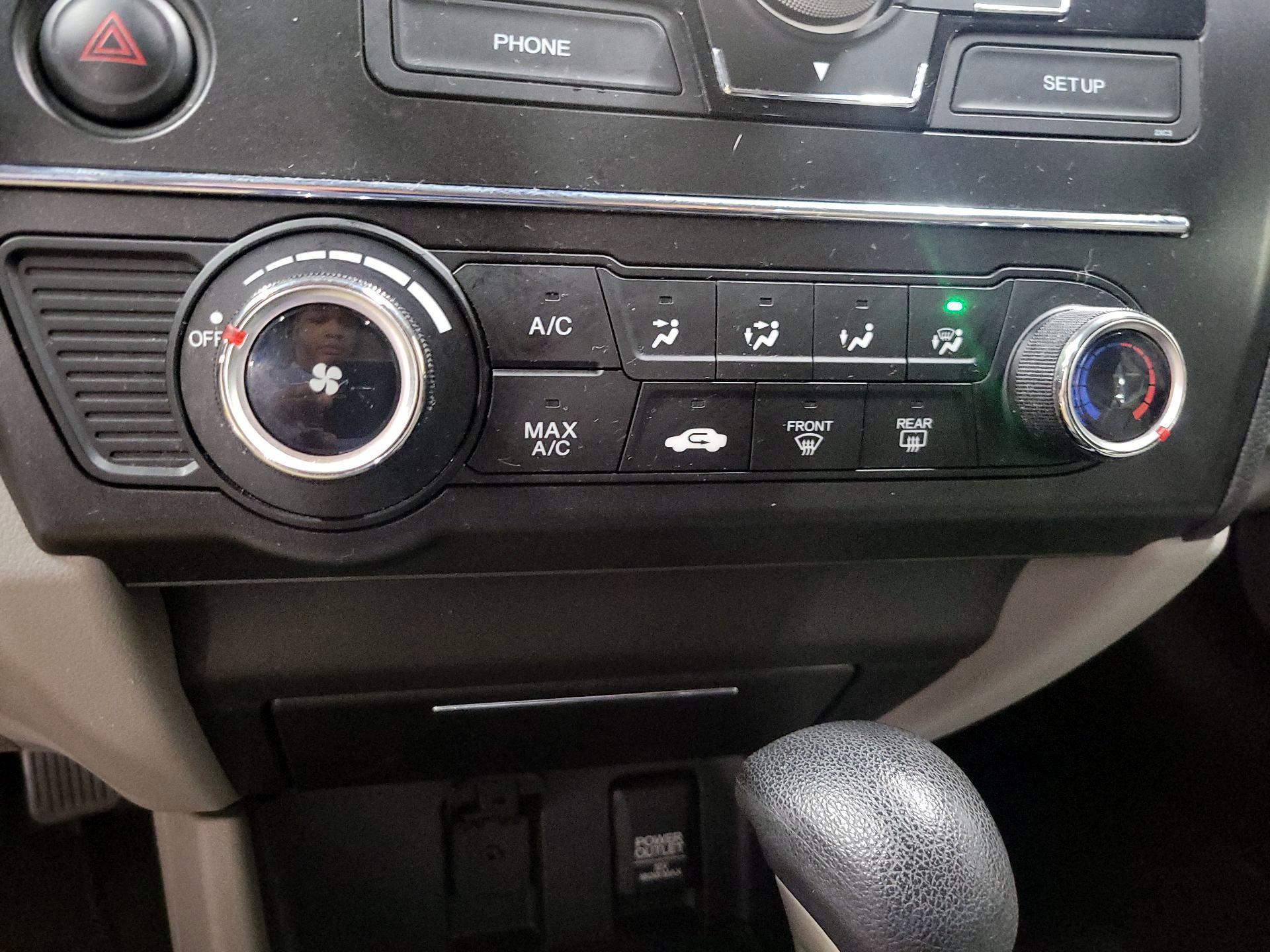 Thumbnail: 2015 Honda Civic - 14