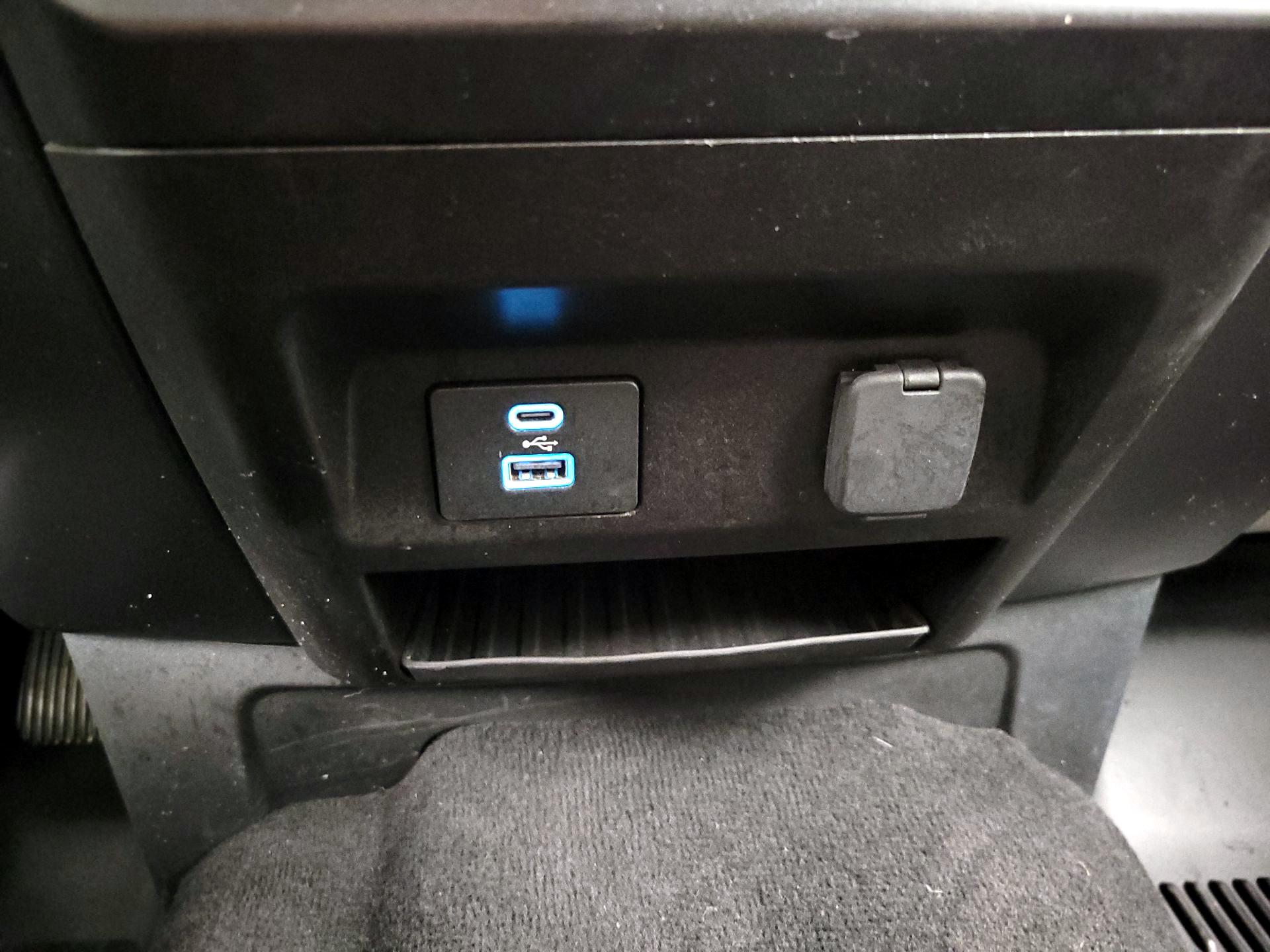 Thumbnail: 2022 Ford F-250 - 18