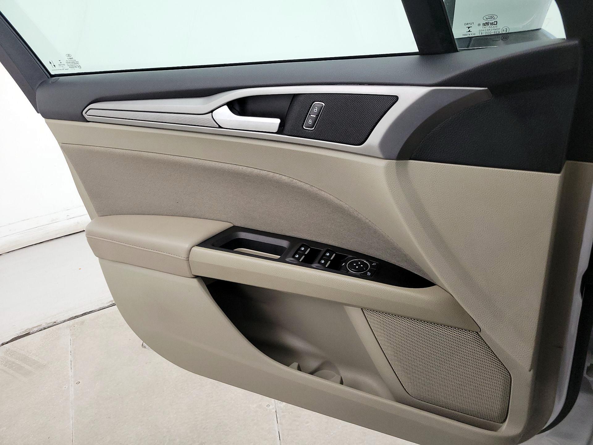 Thumbnail: 2020 Ford Fusion - 12