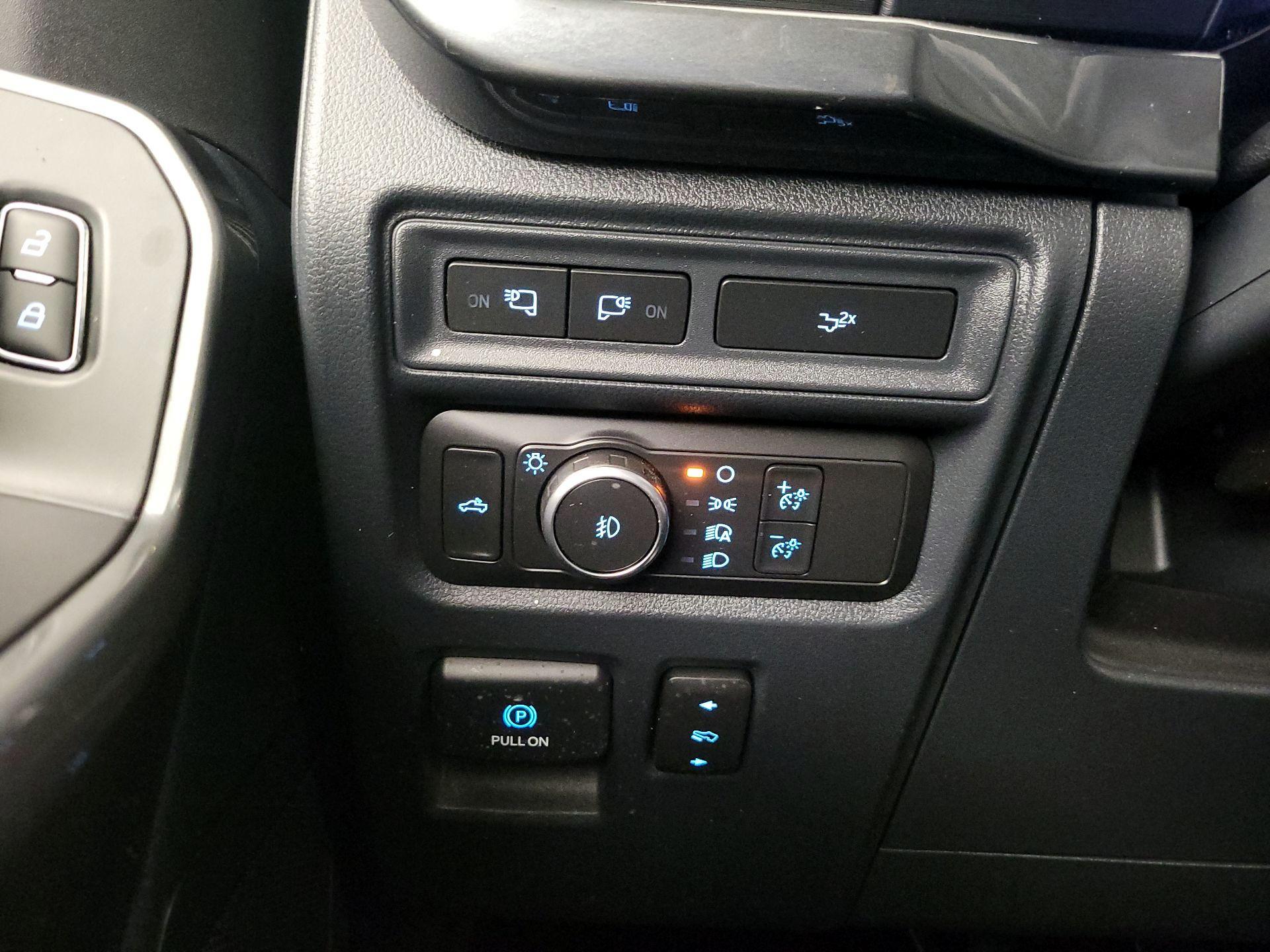 Thumbnail: 2022 Ford F-150 - 13