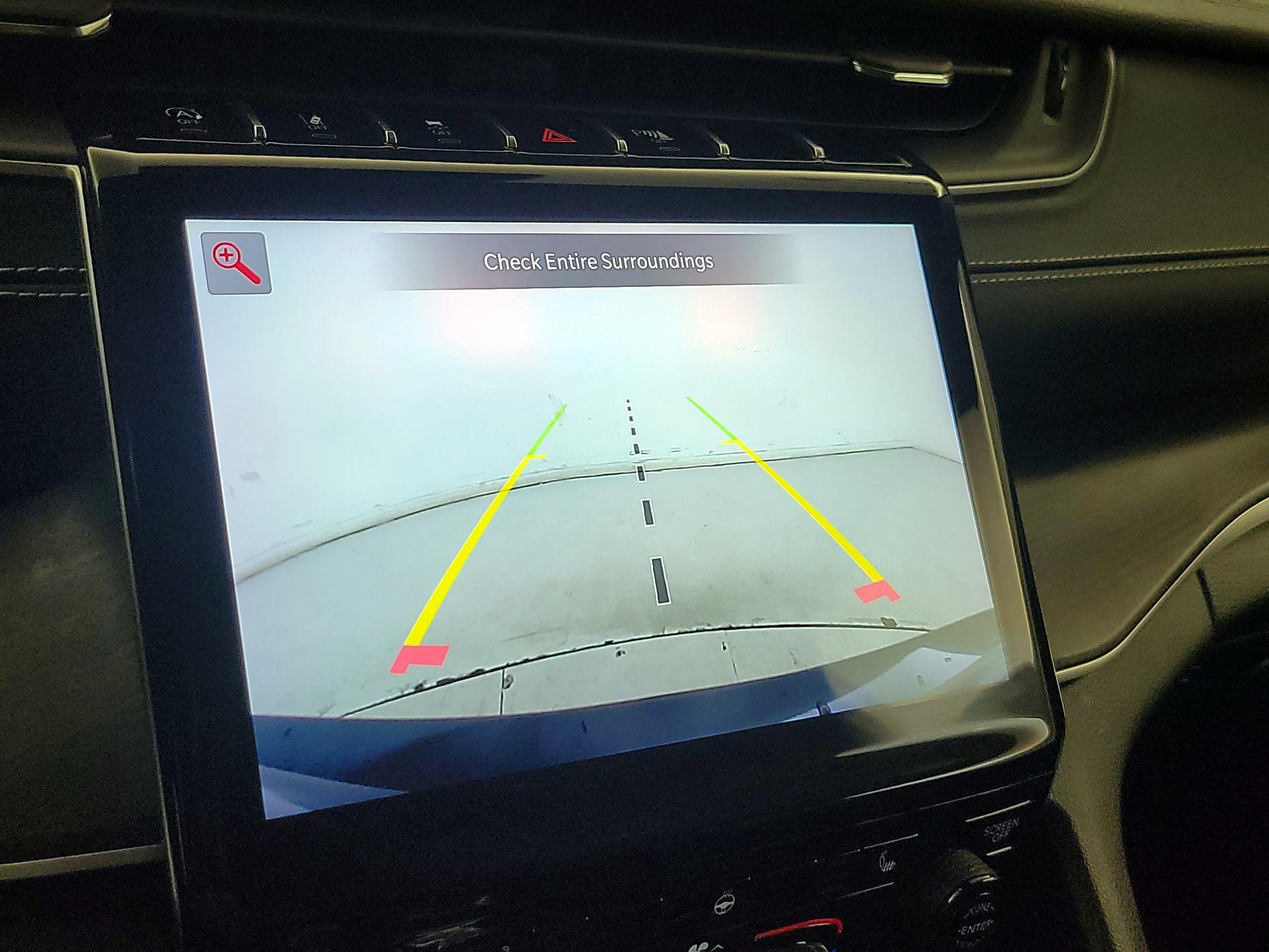 Thumbnail: 2023 Jeep Grand Cherokee L - 15