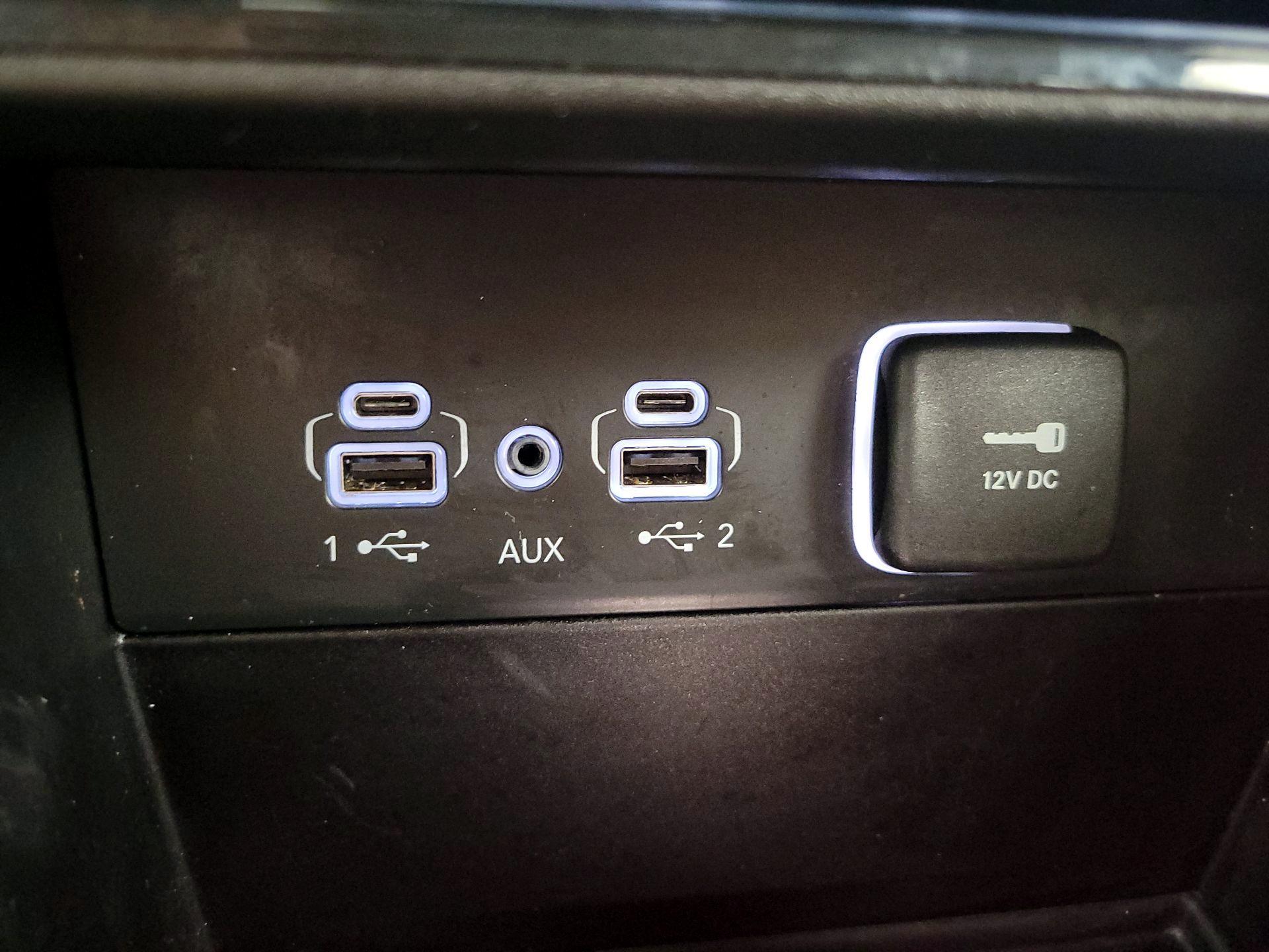 Thumbnail: 2023 Jeep Grand Cherokee L - 19