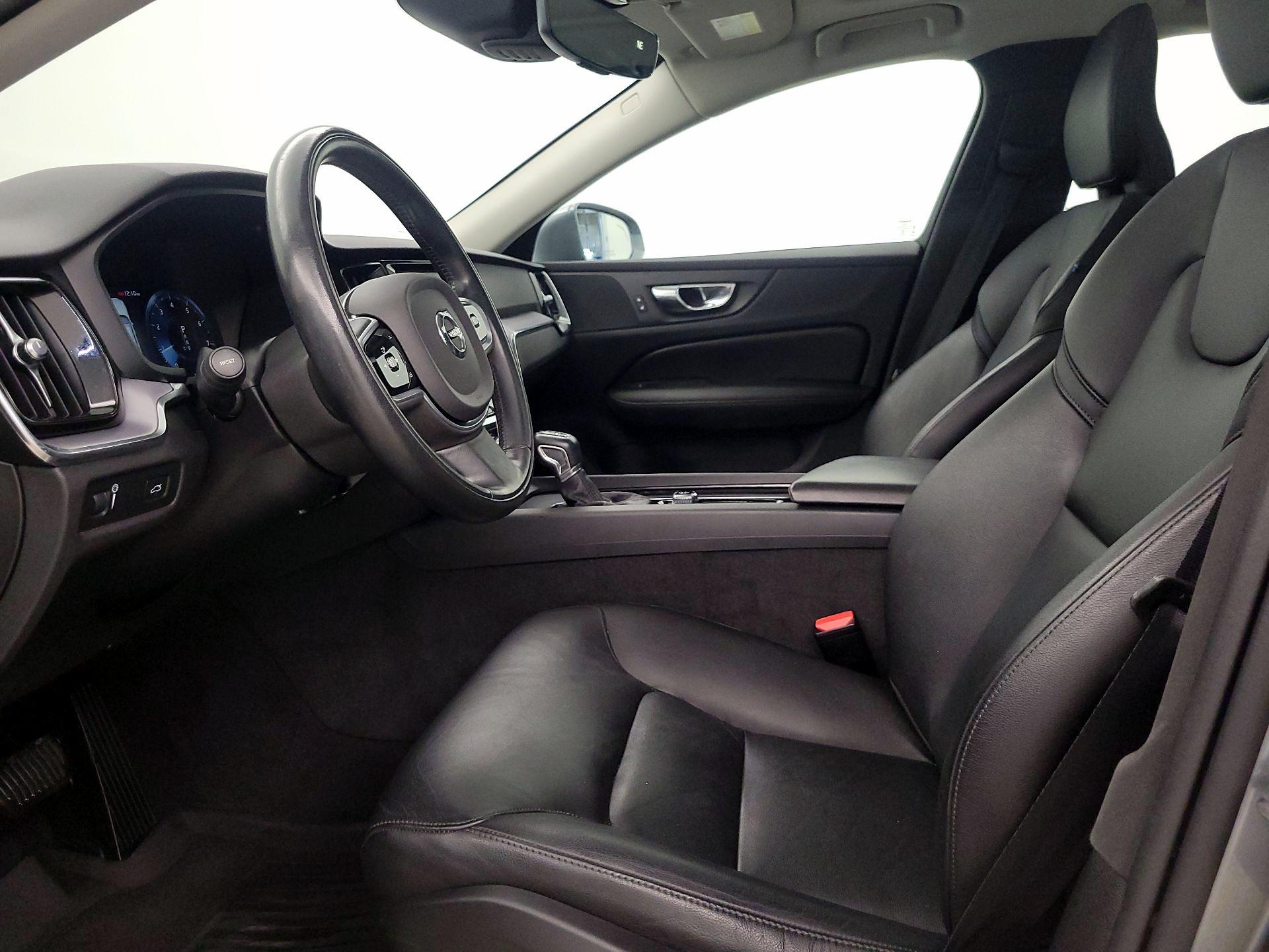 Thumbnail: 2020 Volvo S60 - 11