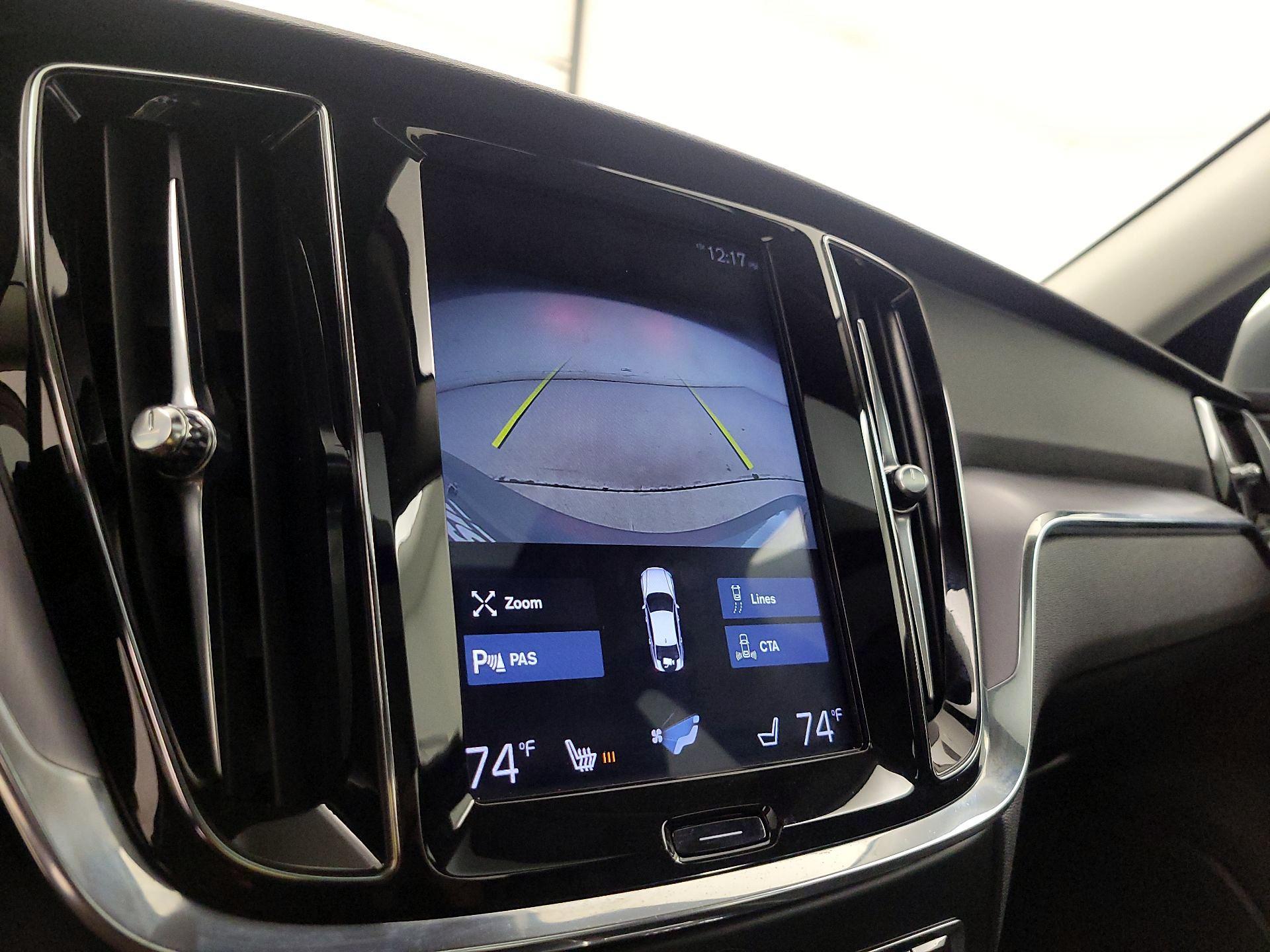 Thumbnail: 2020 Volvo S60 - 14