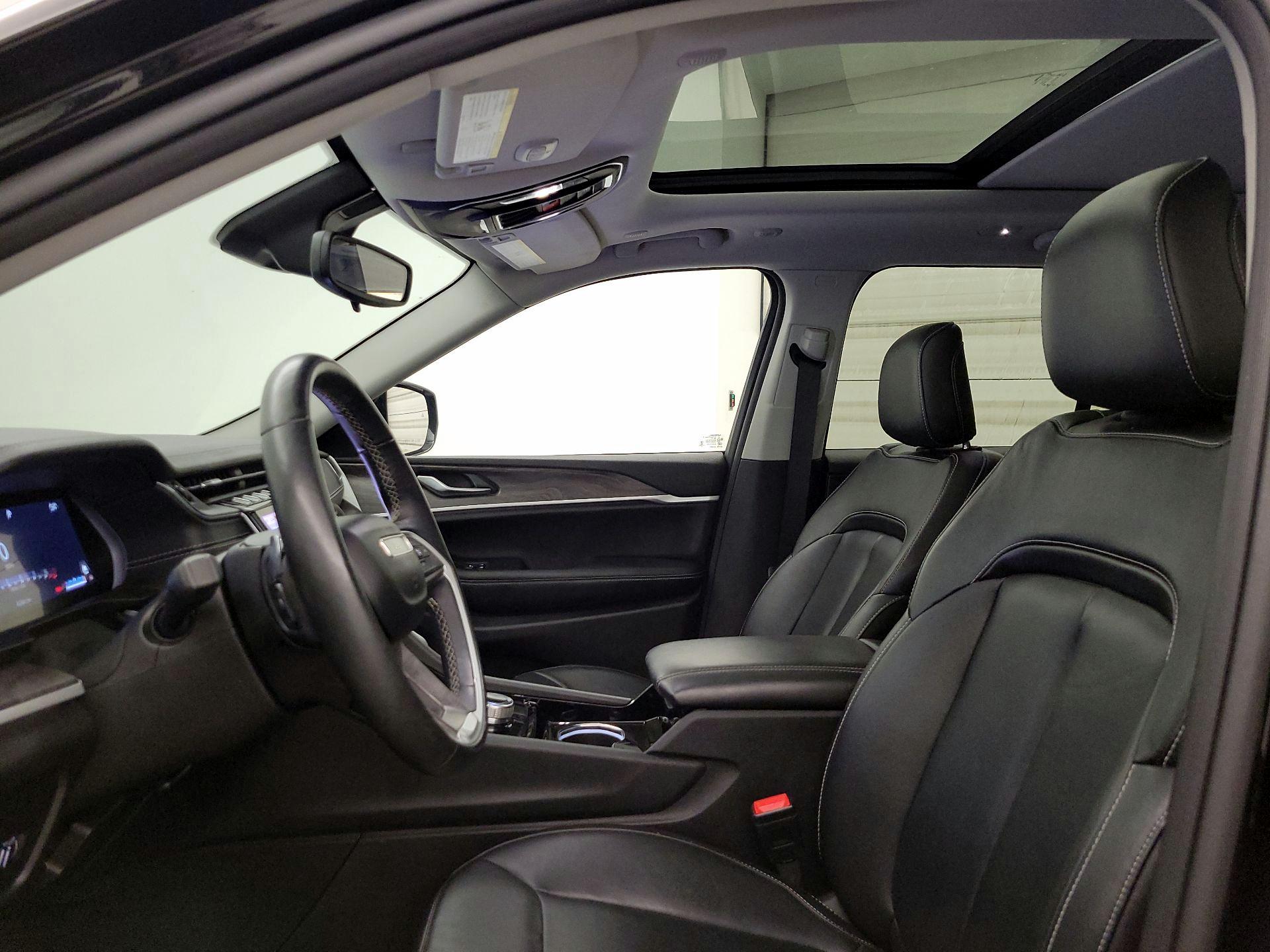 Thumbnail: 2022 Jeep Grand Cherokee - 20