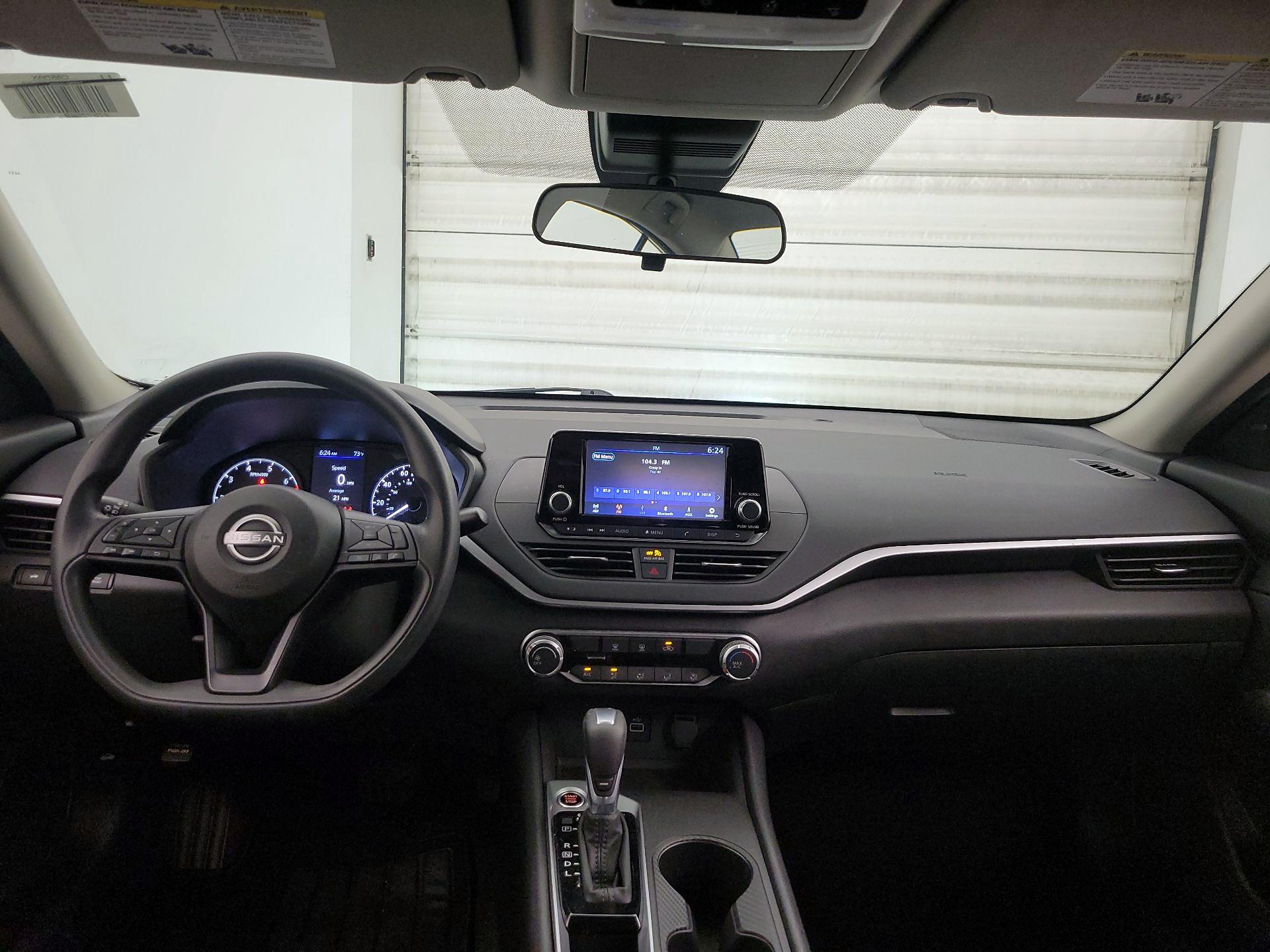 Thumbnail: 2023 Nissan Altima - 9