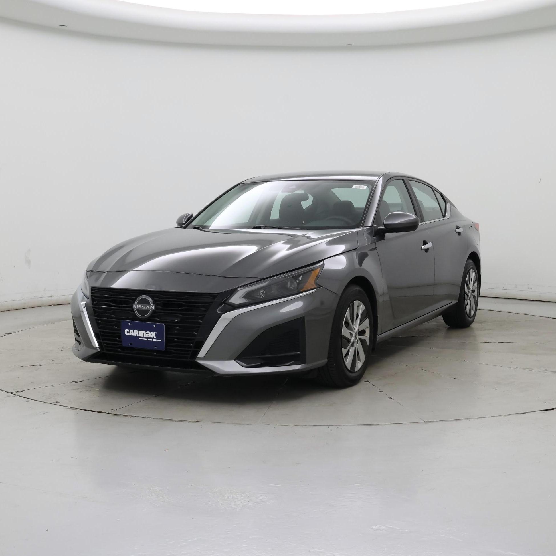 Thumbnail: 2023 Nissan Altima - 4