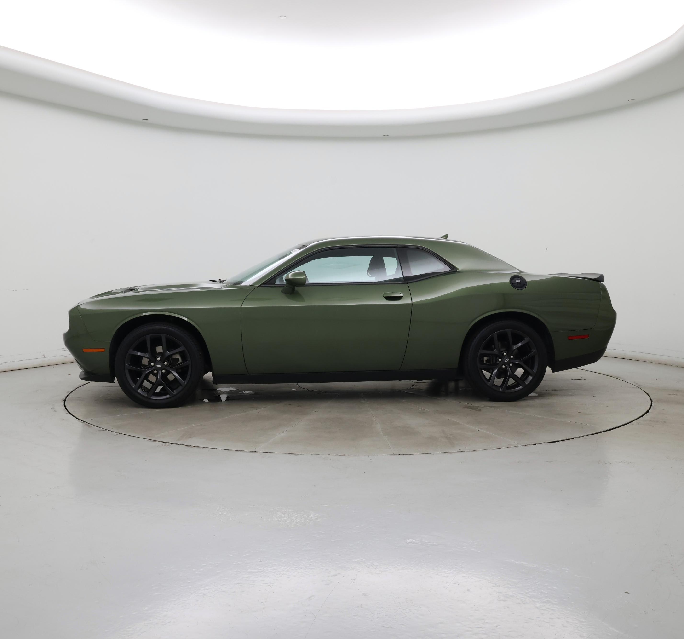 Thumbnail: 2022 Dodge Challenger - 3