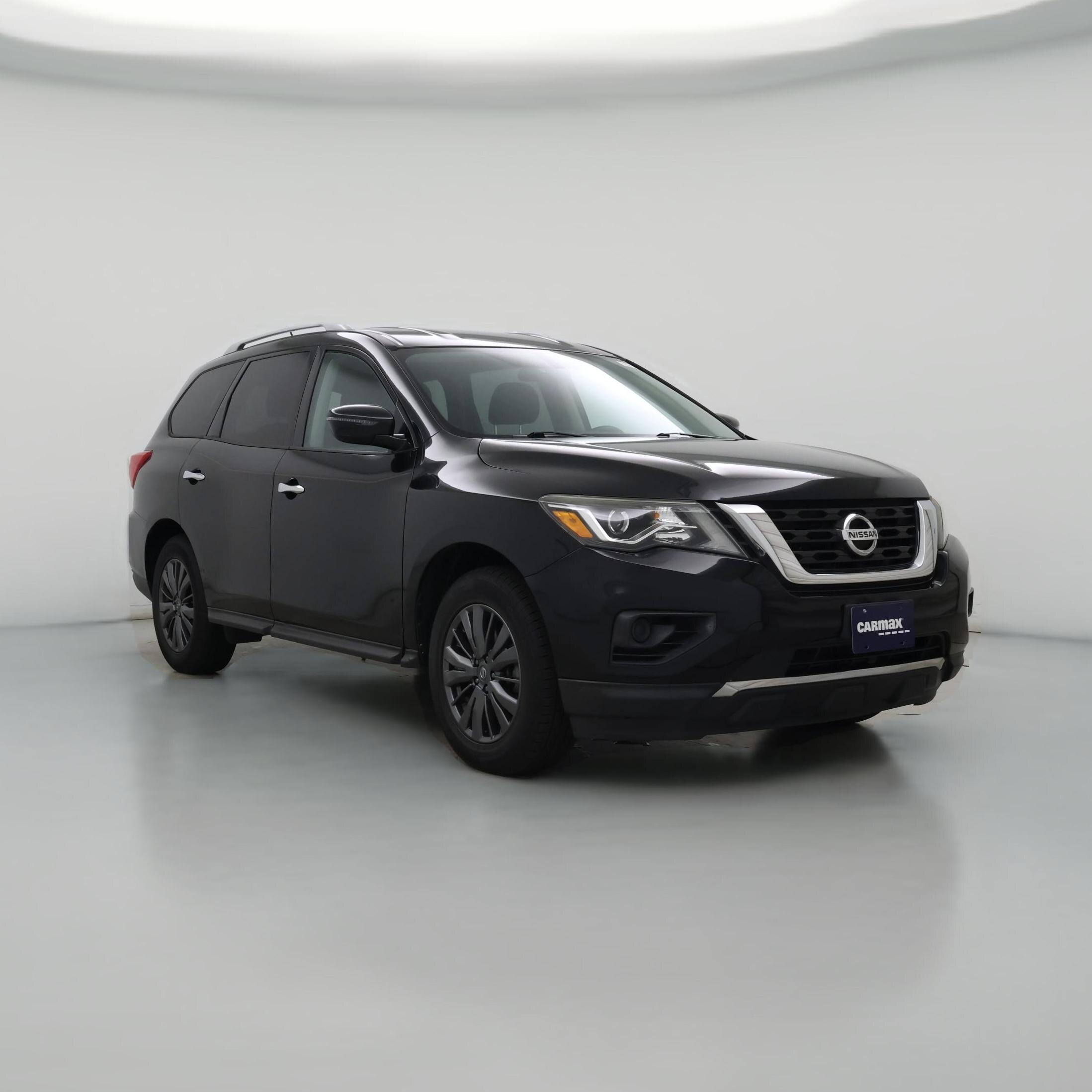 Thumbnail: 2017 Nissan Pathfinder - 1