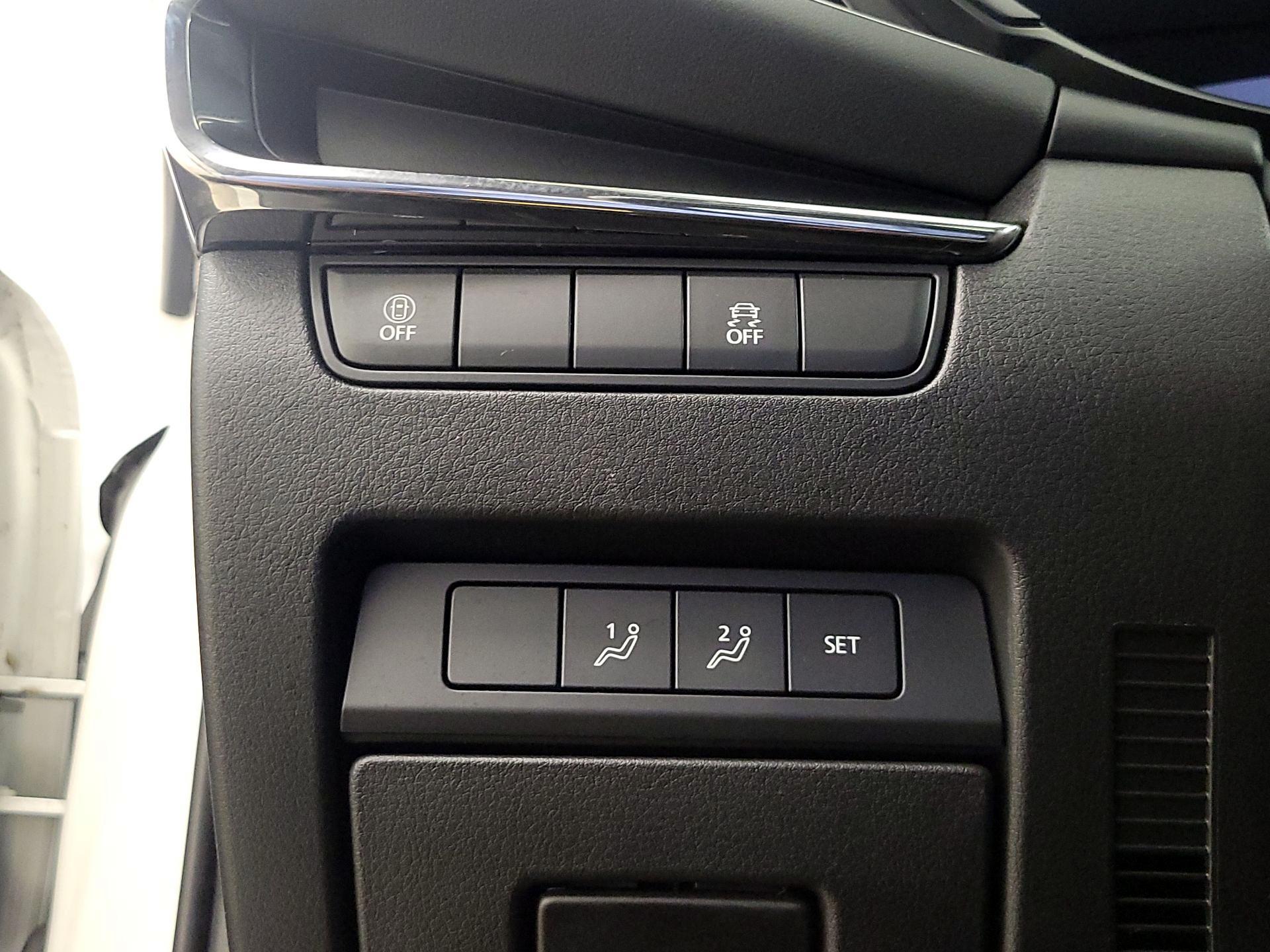 Thumbnail: 2021 Mazda Mazda3 - 13