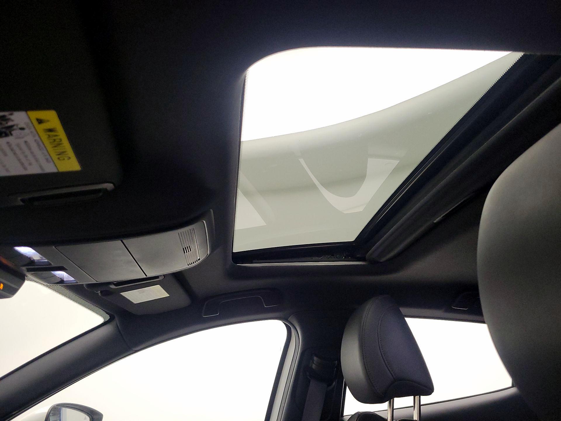 Thumbnail: 2021 Mazda Mazda3 - 19