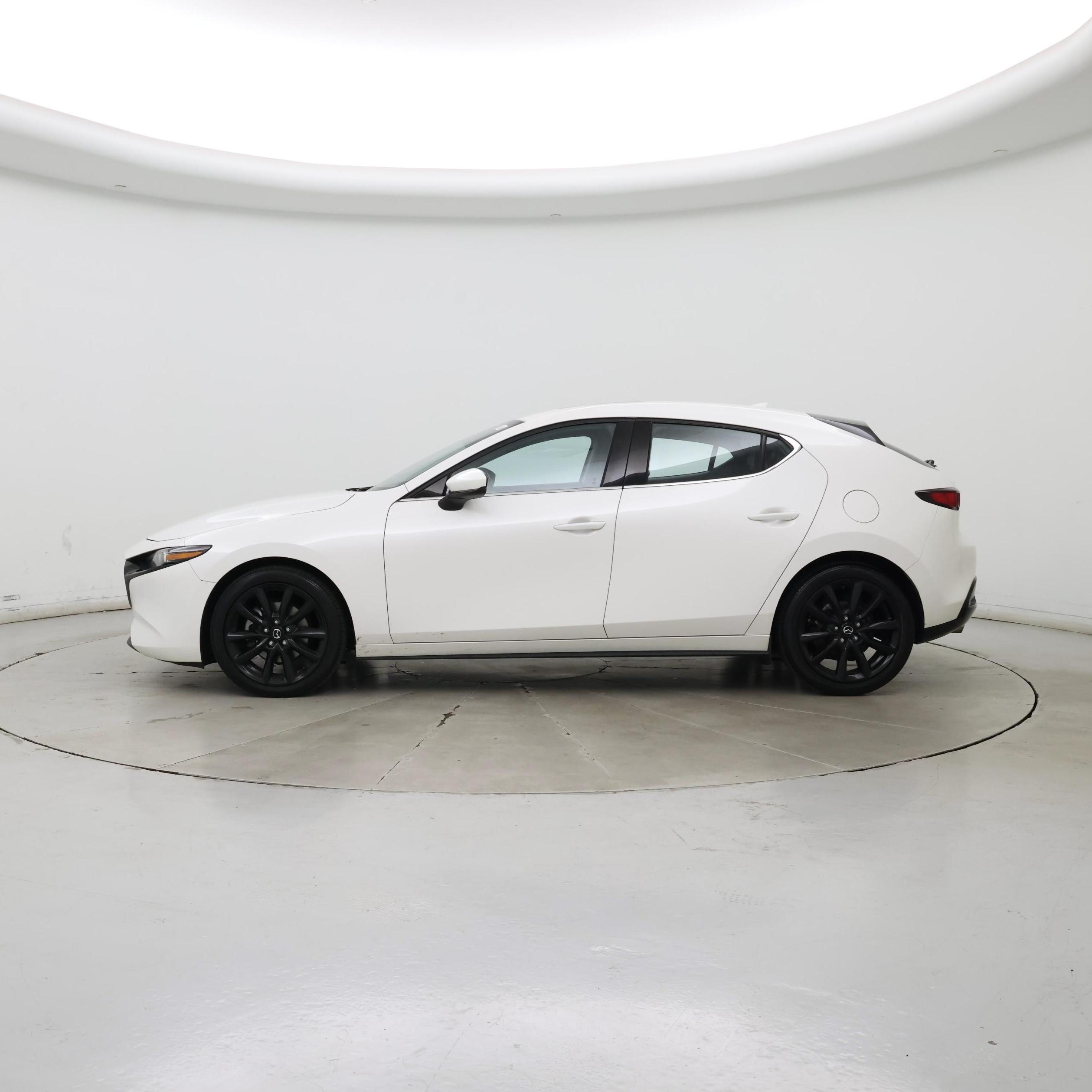 Thumbnail: 2021 Mazda Mazda3 - 3