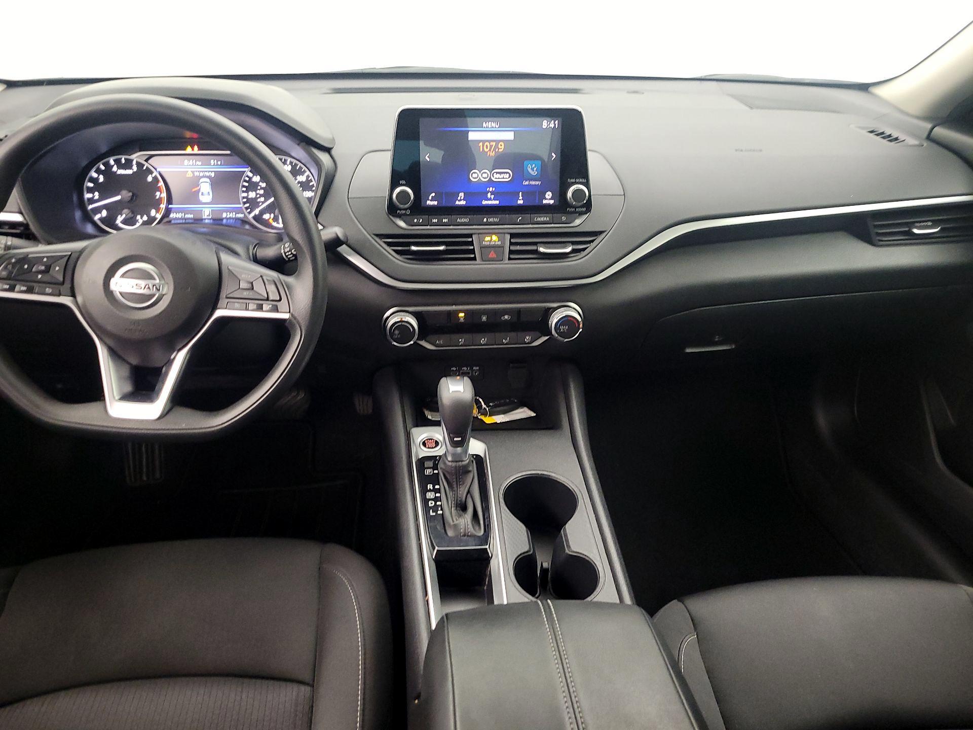 Thumbnail: 2020 Nissan Altima - 9