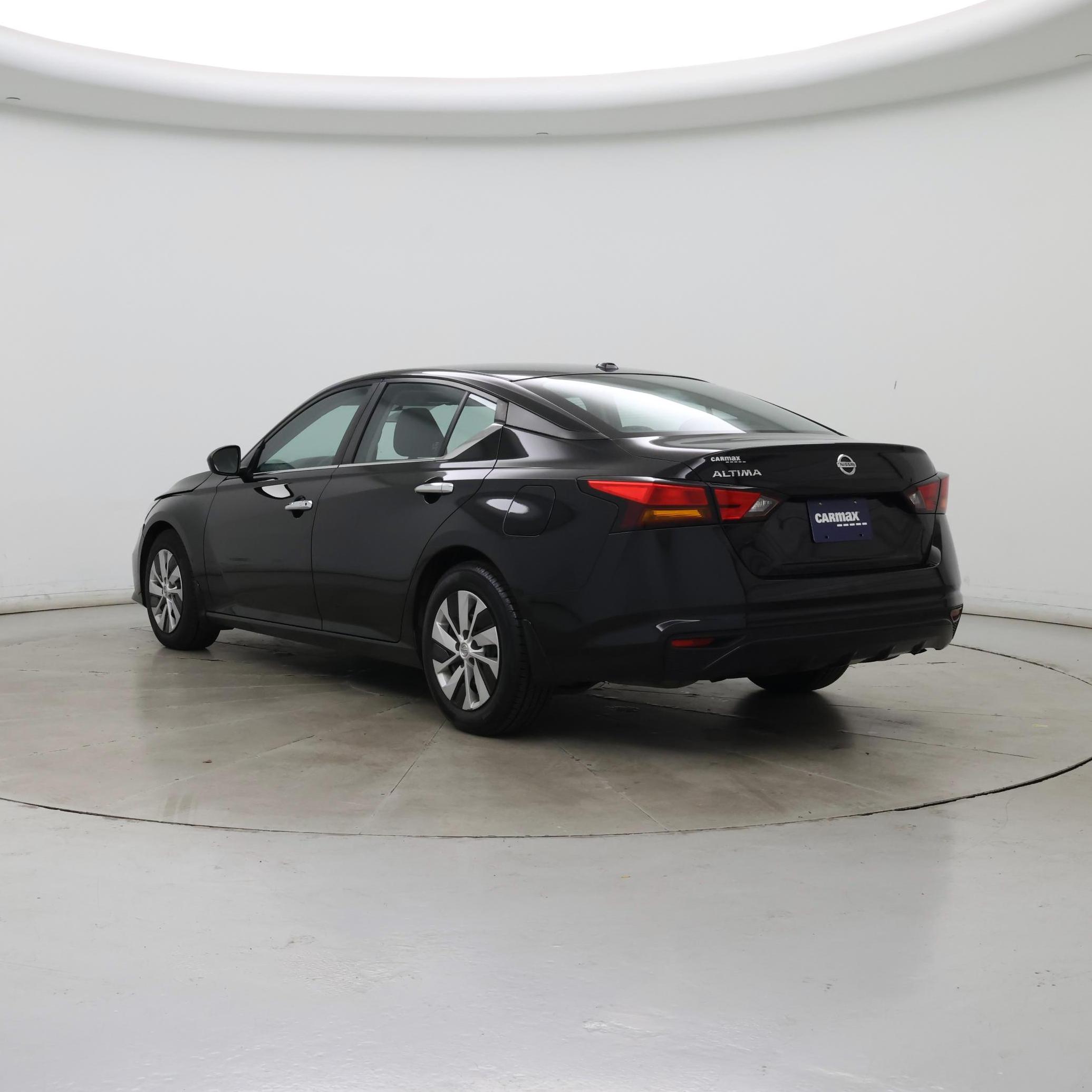 Thumbnail: 2020 Nissan Altima - 2