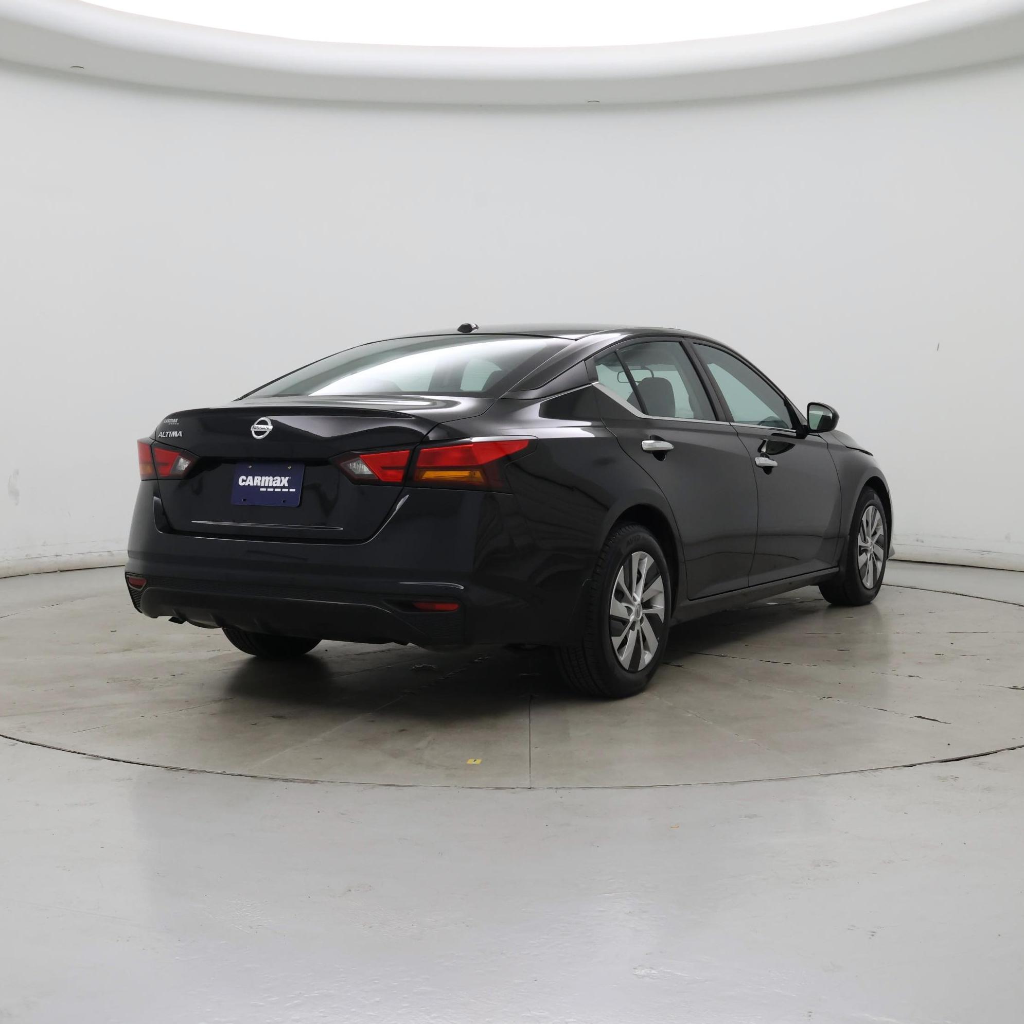 Thumbnail: 2020 Nissan Altima - 8