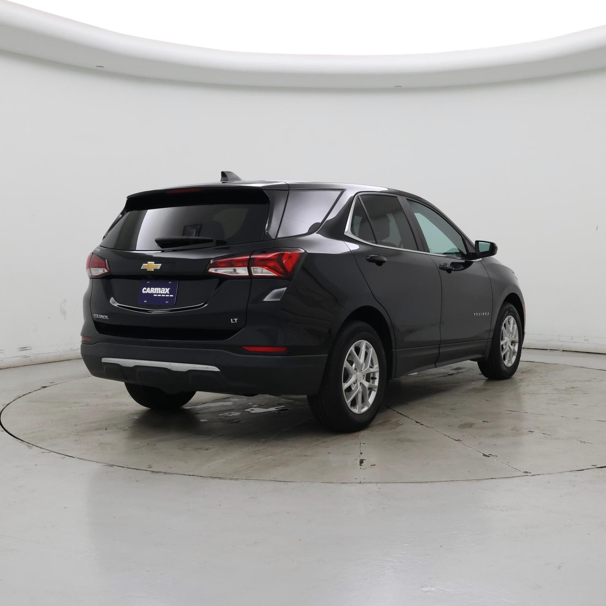 Thumbnail: 2022 Chevrolet Equinox - 8