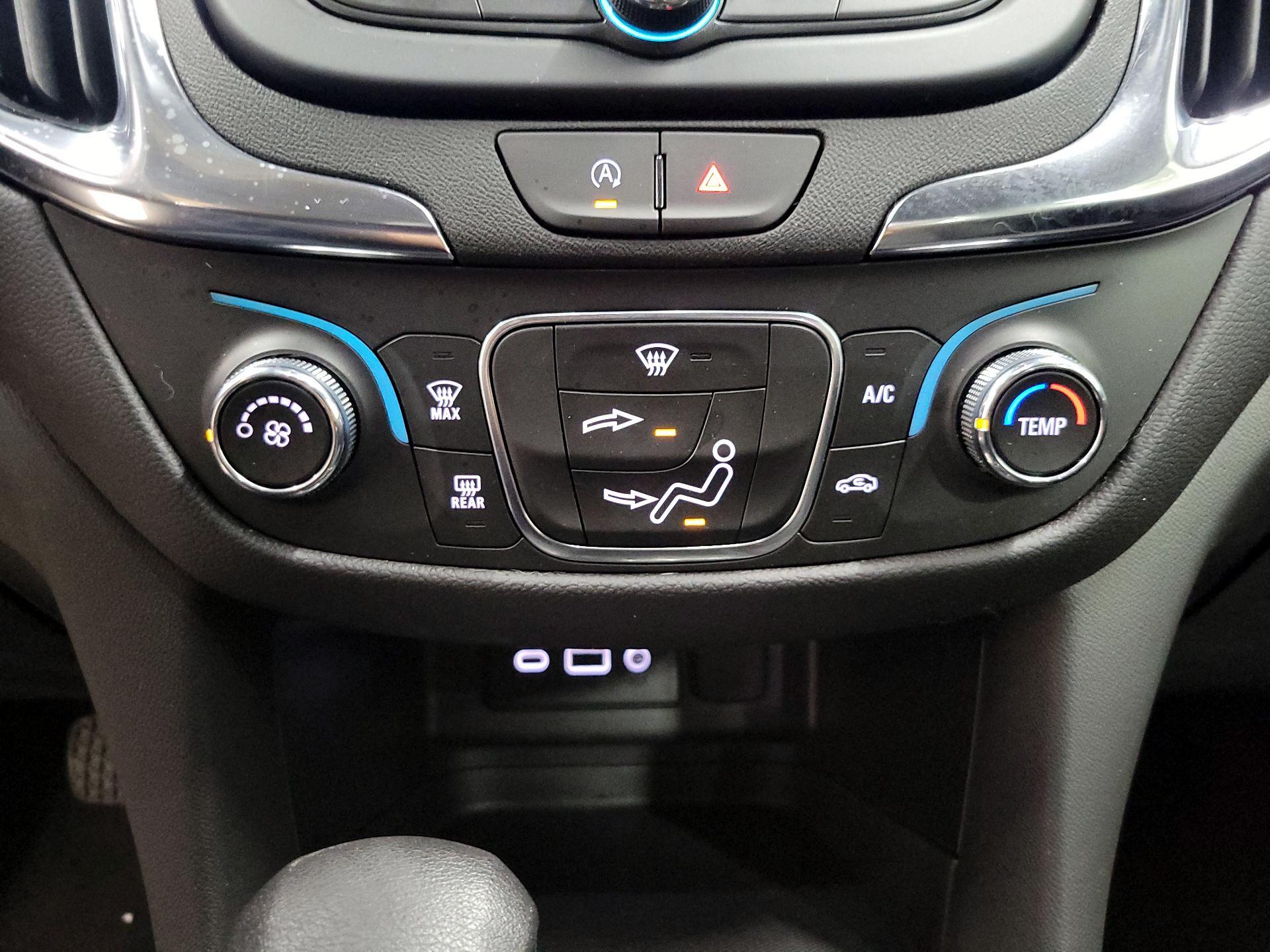 Thumbnail: 2023 Chevrolet Equinox - 16