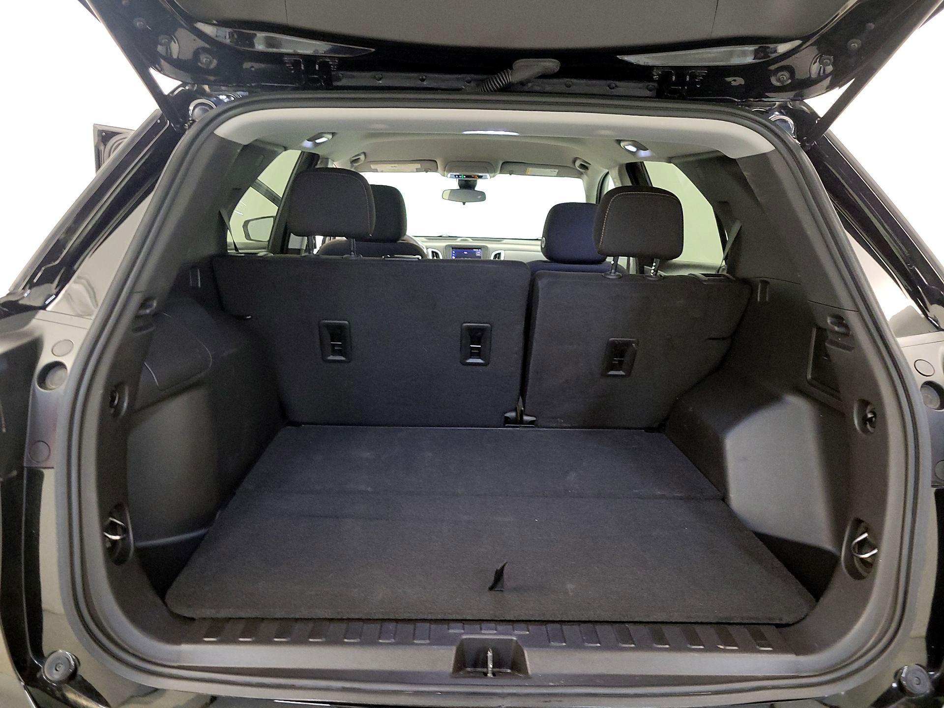 Thumbnail: 2023 Chevrolet Equinox - 20