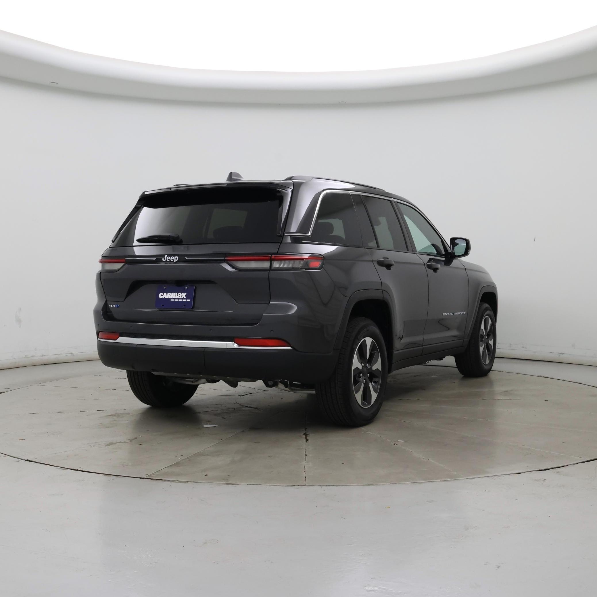 Thumbnail: 2024 Jeep Grand Cherokee - 8