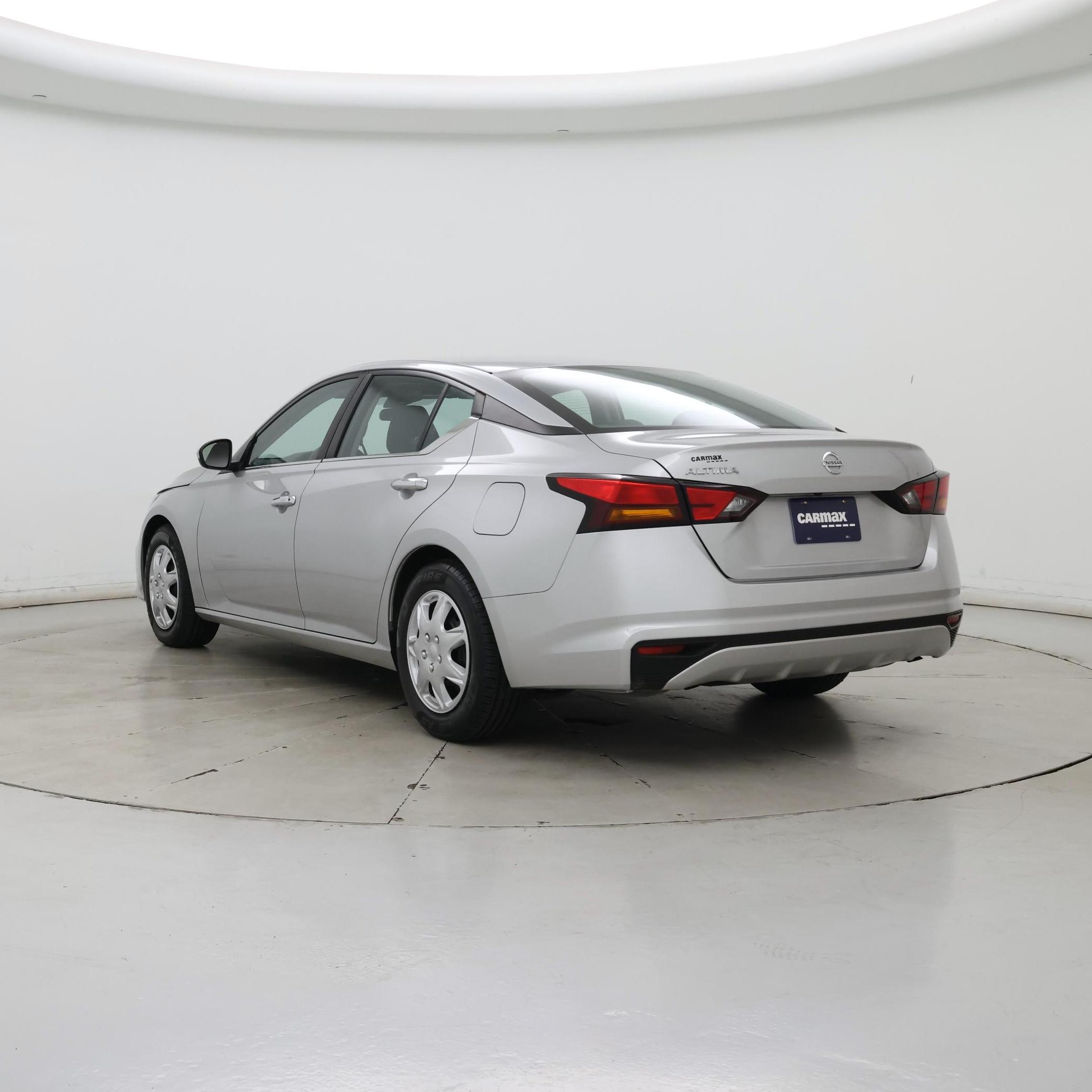 Thumbnail: 2022 Nissan Altima - 2