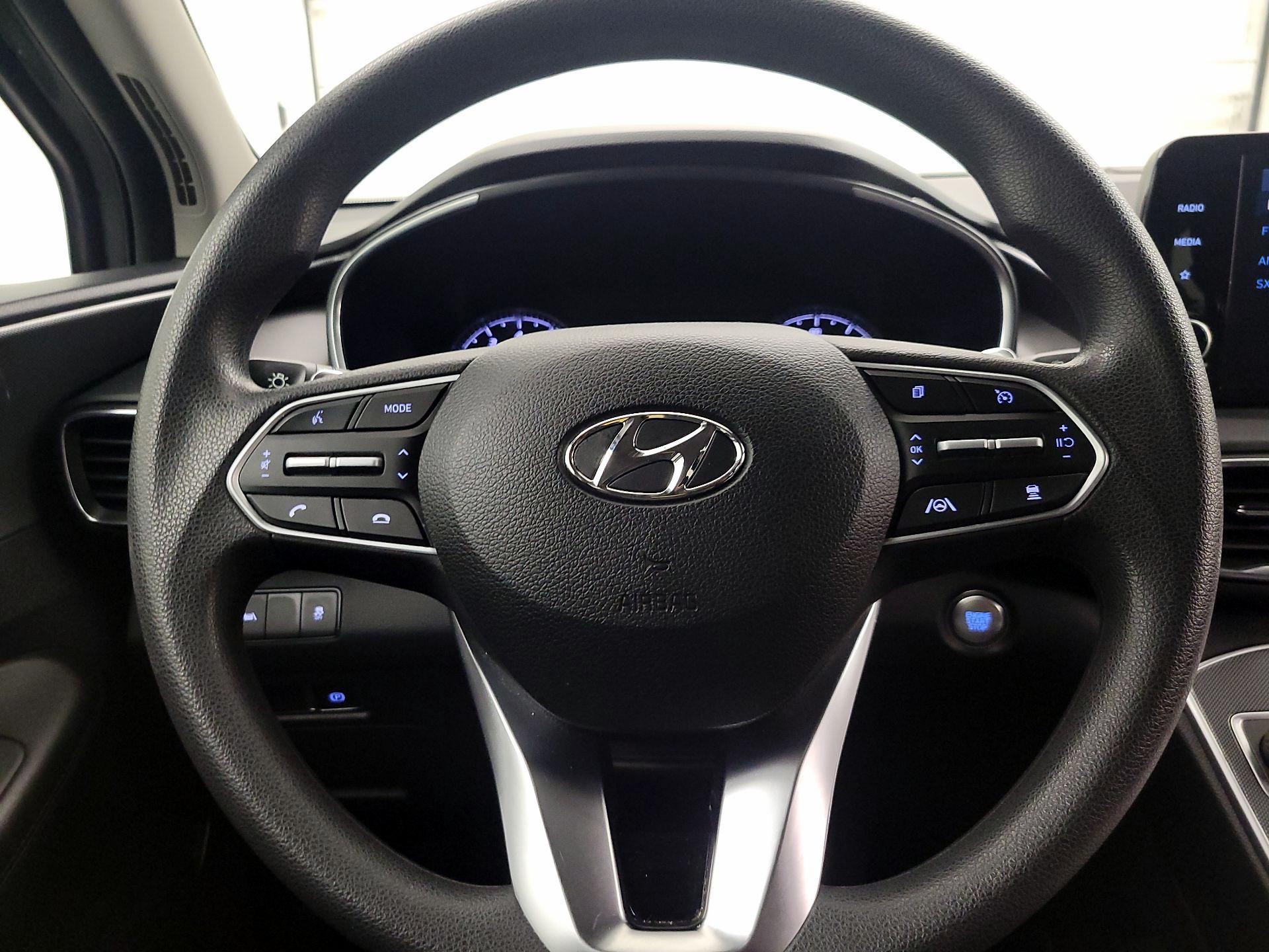Thumbnail: 2022 Hyundai Santa Fe - 10