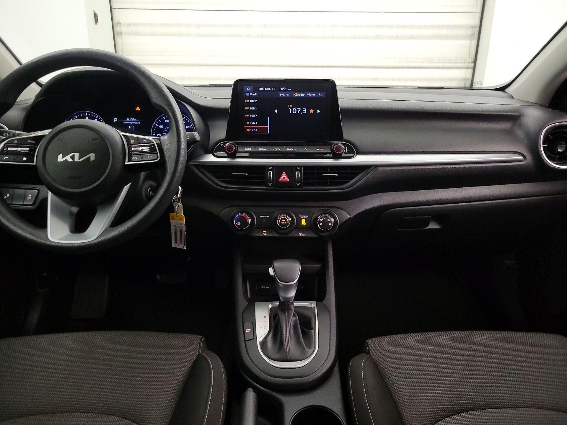 Thumbnail: 2023 Kia Forte - 9