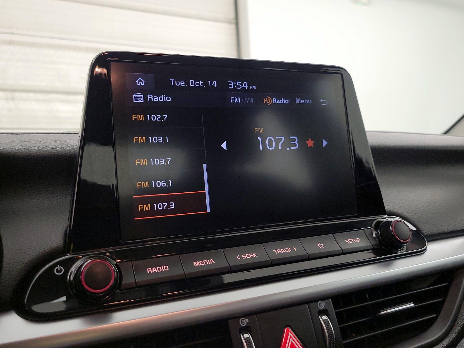 Thumbnail: 2023 Kia Forte - 15