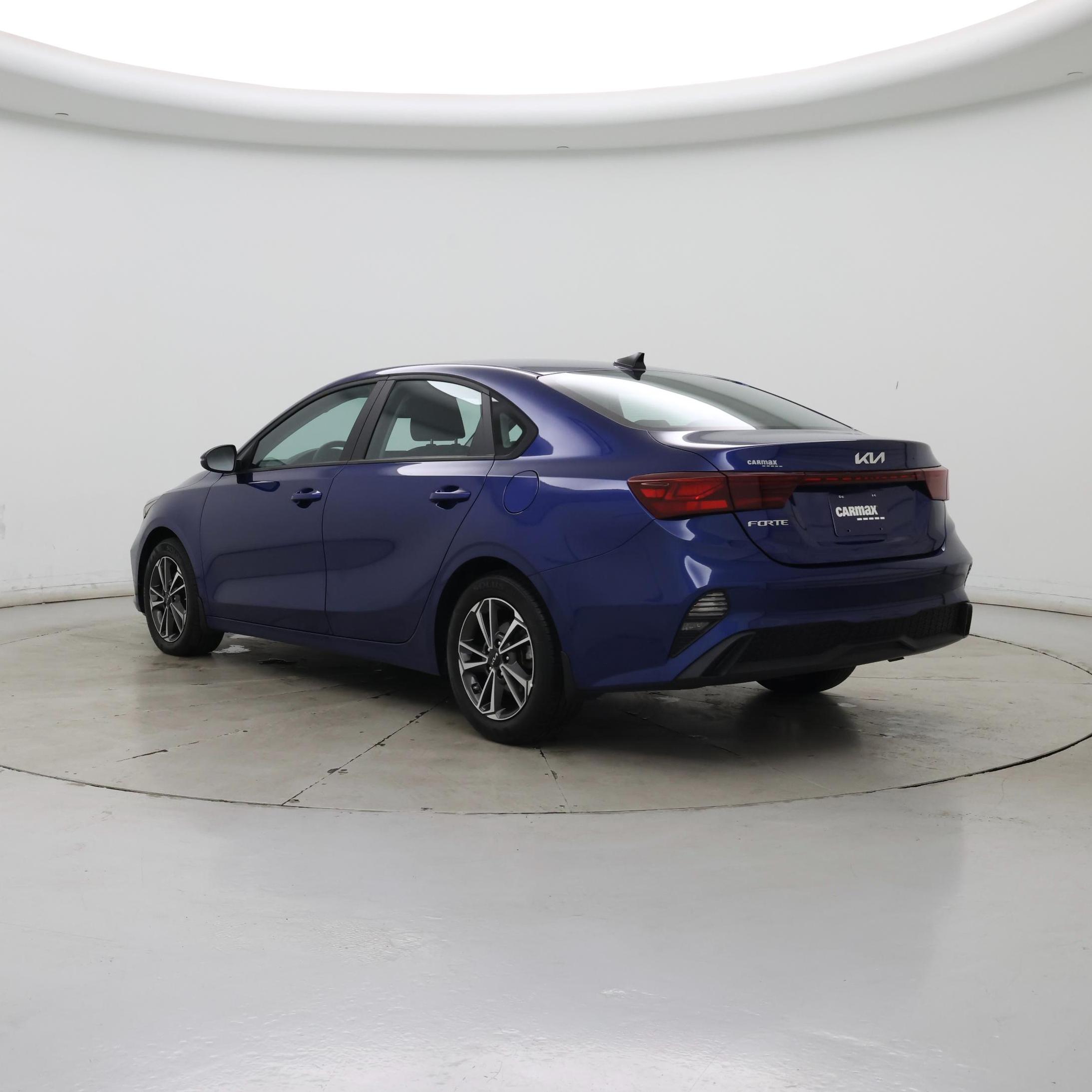 Thumbnail: 2023 Kia Forte - 2