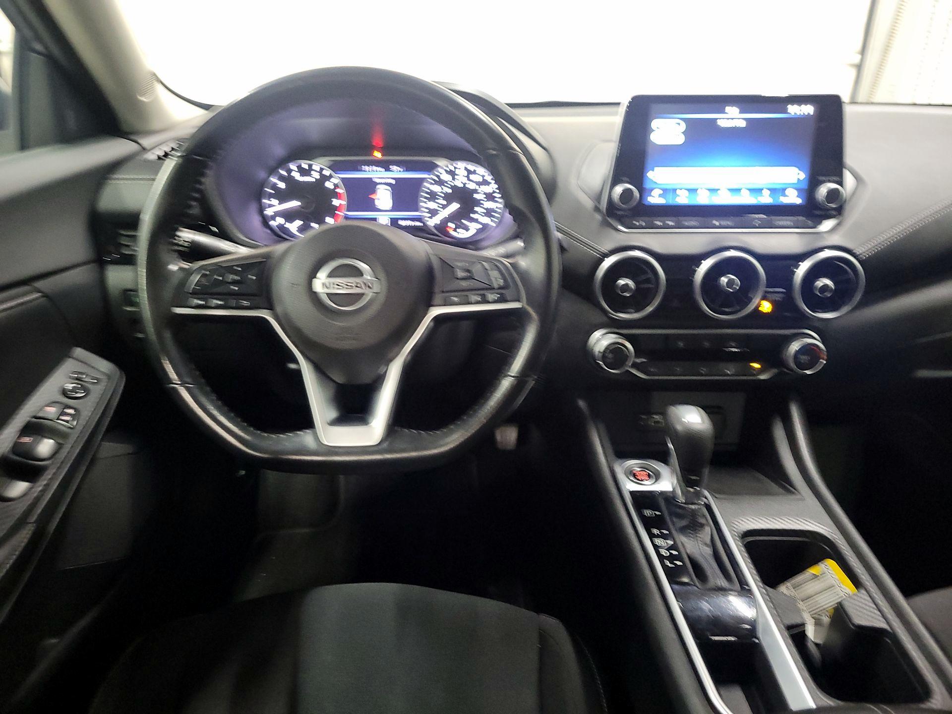 Thumbnail: 2022 Nissan Sentra - 10