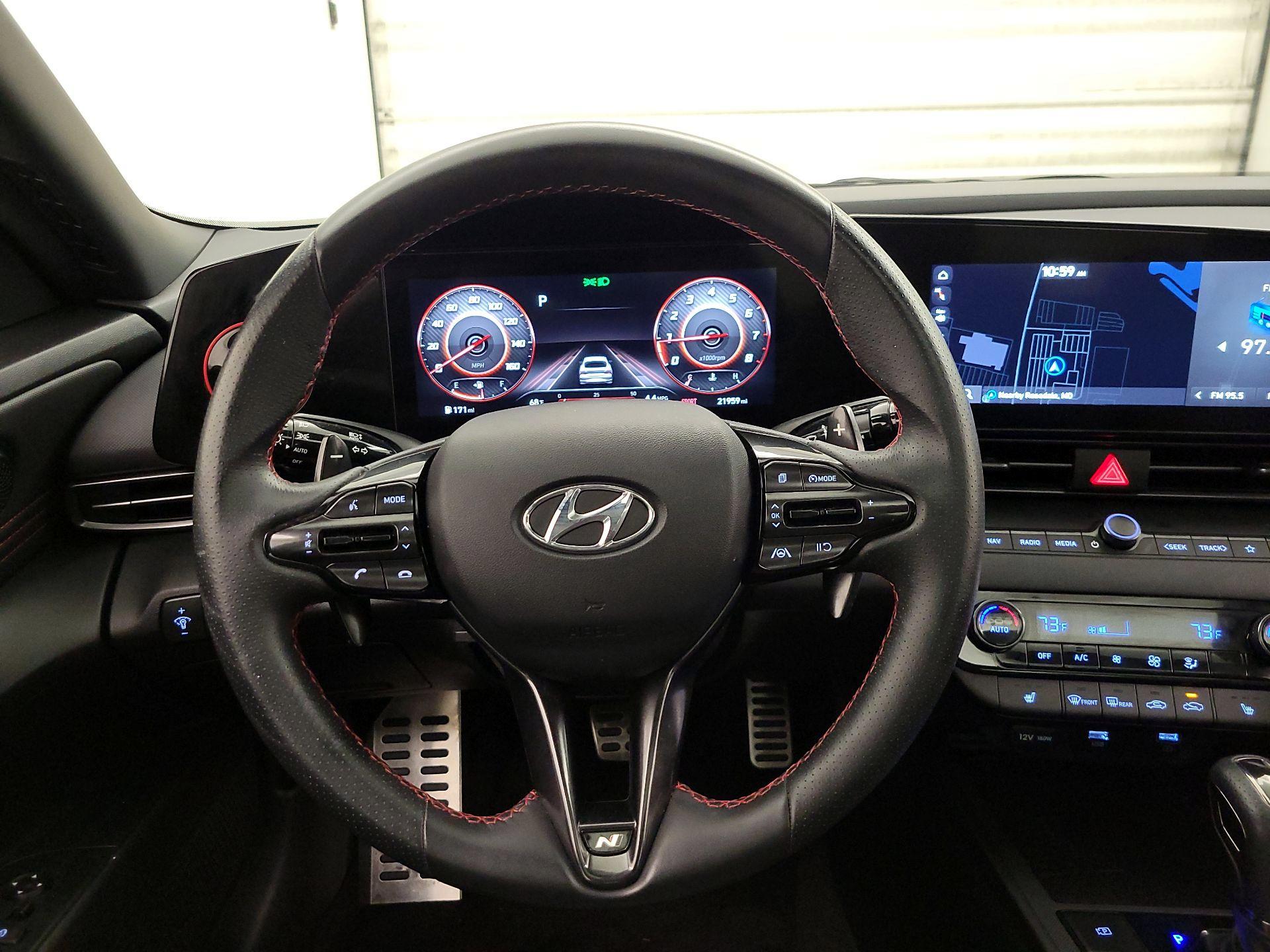 Thumbnail: 2023 Hyundai Elantra - 10