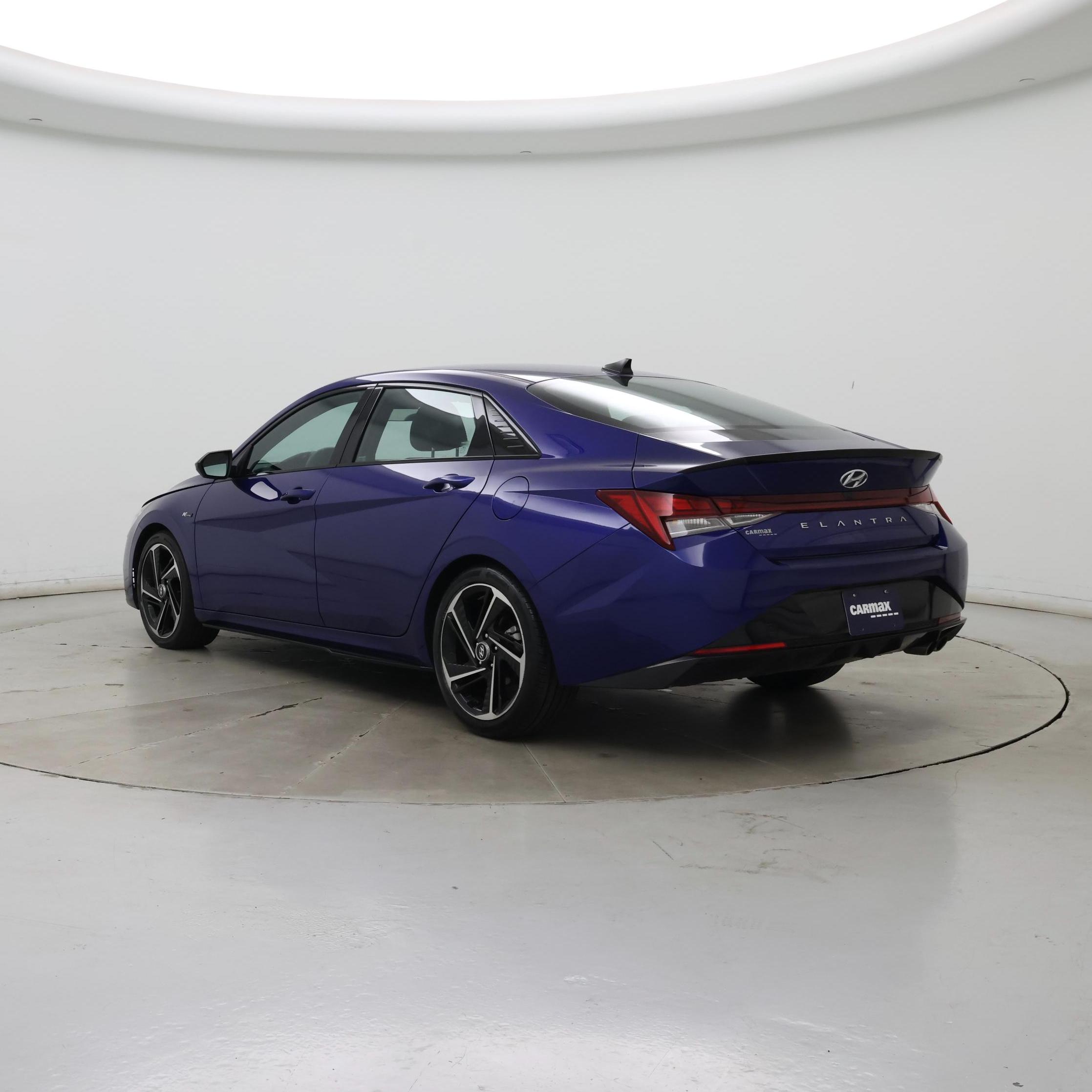 Thumbnail: 2023 Hyundai Elantra - 2