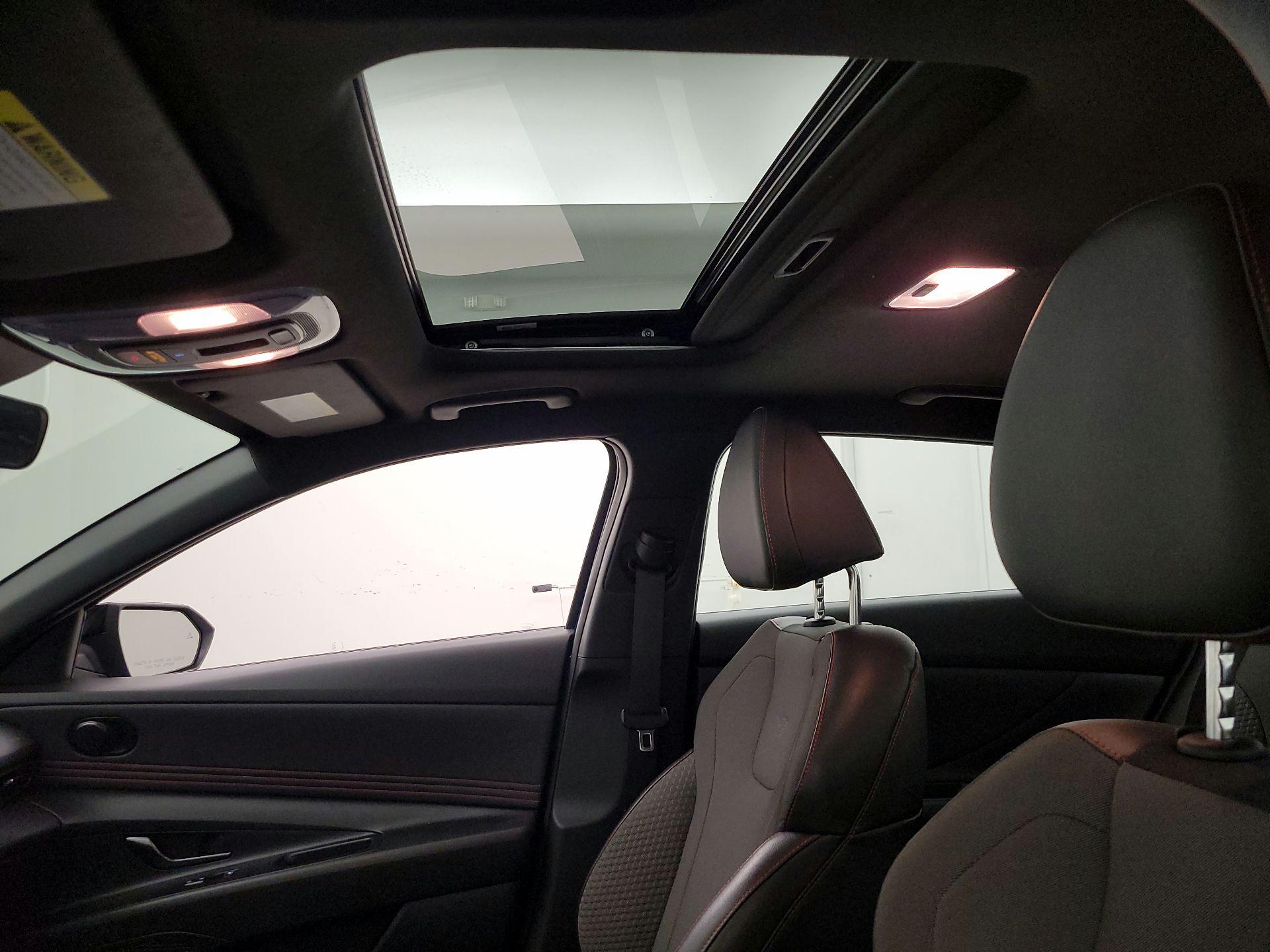 Thumbnail: 2023 Hyundai Elantra - 20