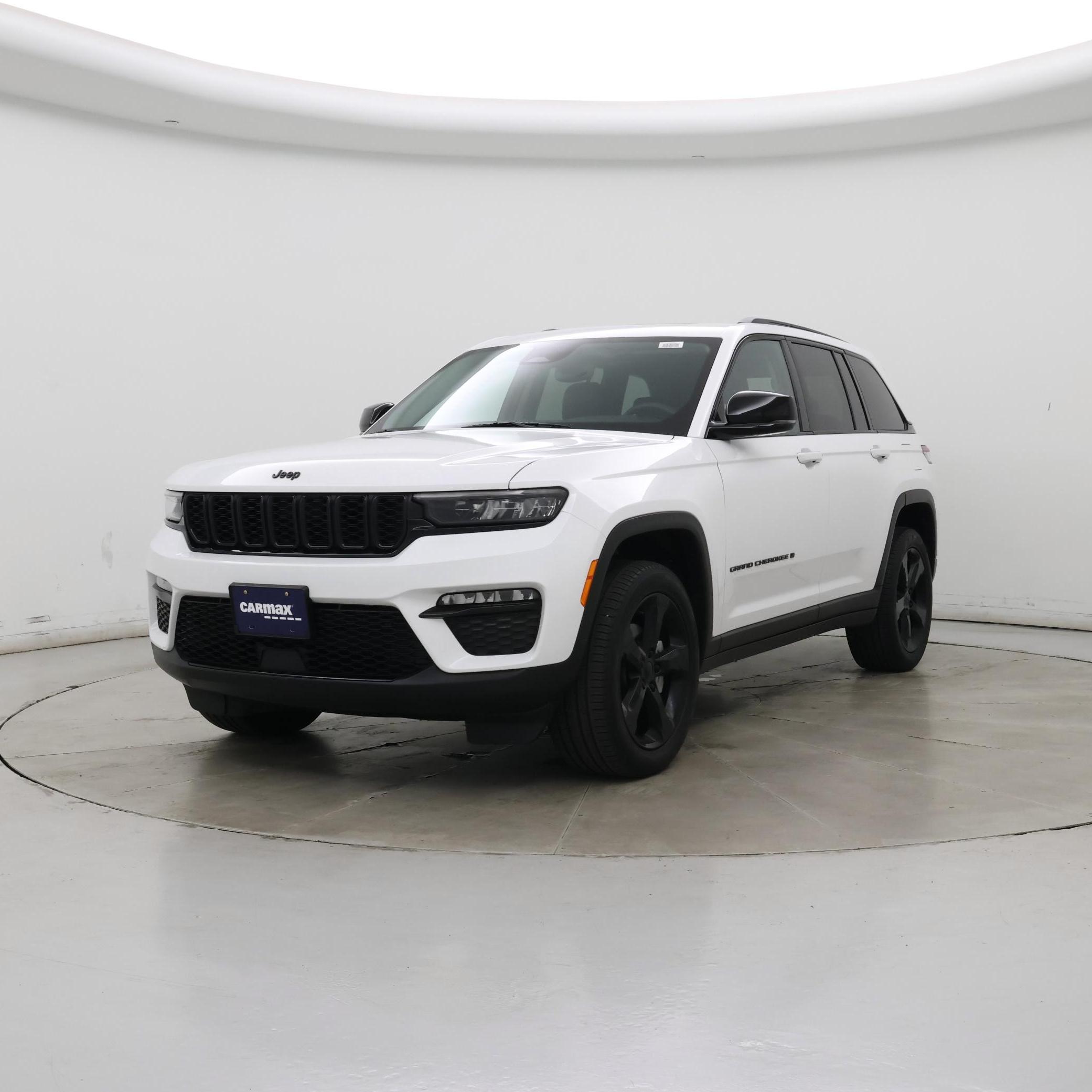 Thumbnail: 2023 Jeep Grand Cherokee - 4