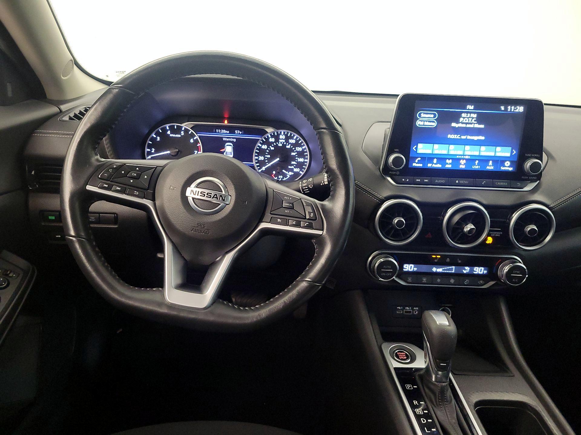 Thumbnail: 2022 Nissan Sentra - 10