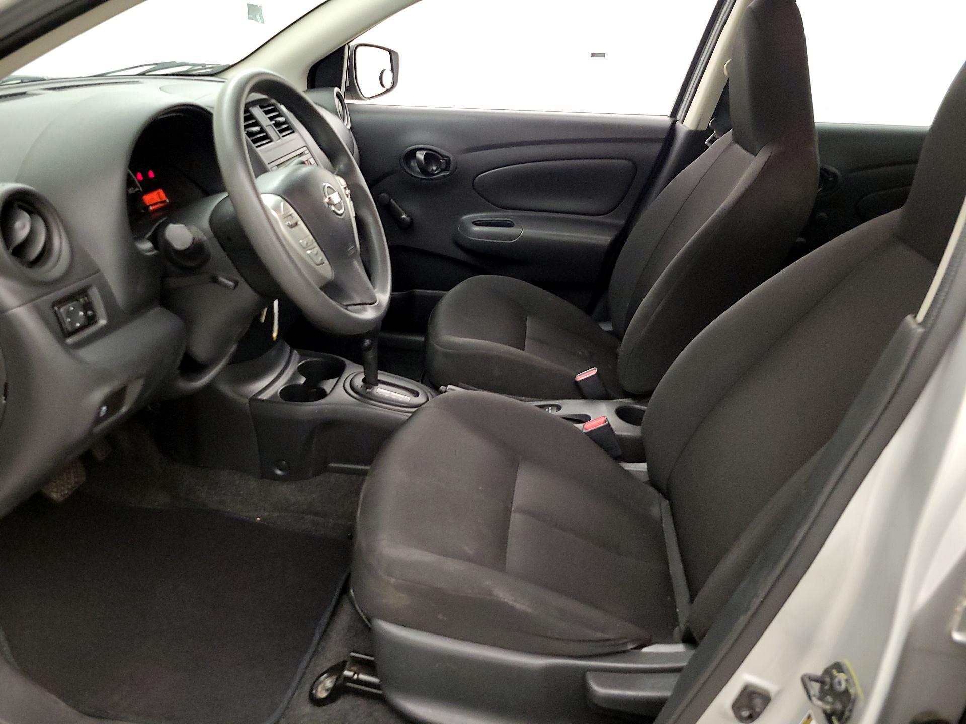 Thumbnail: 2016 Nissan Versa - 11