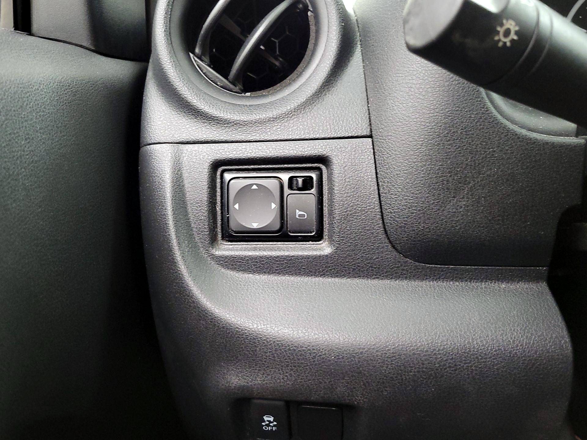 Thumbnail: 2016 Nissan Versa - 13