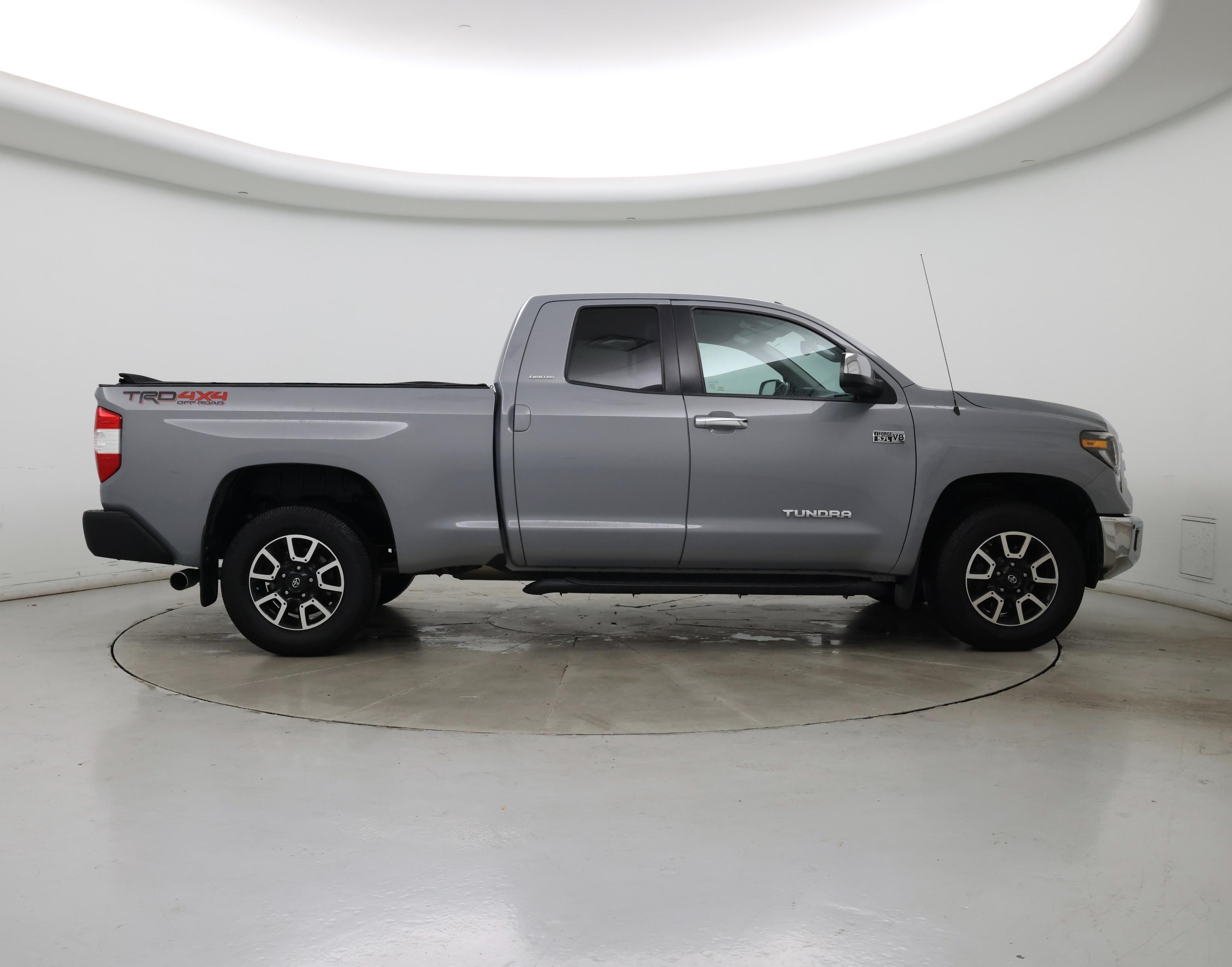 Thumbnail: 2019 Toyota Tundra - 7