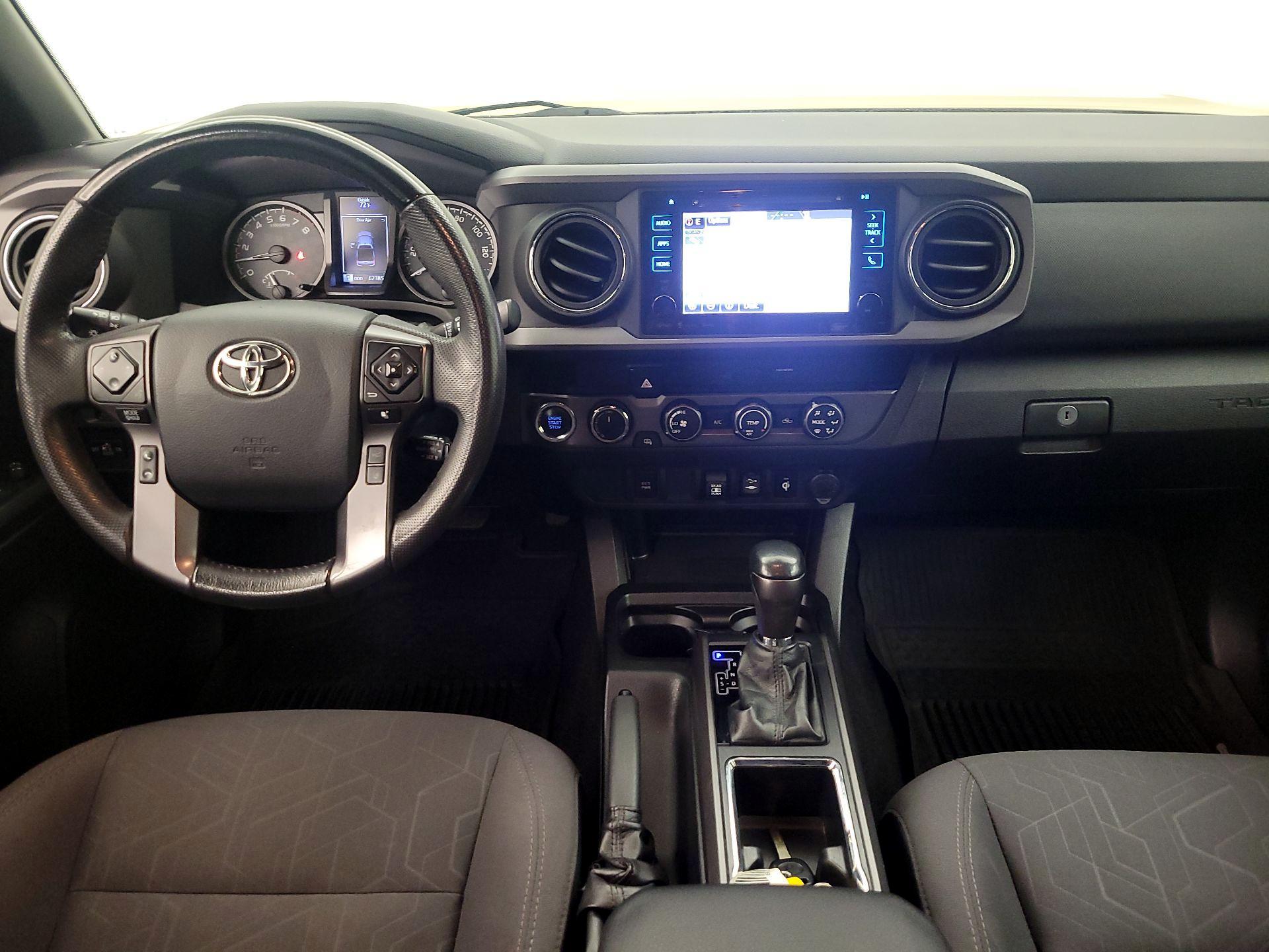 Thumbnail: 2019 Toyota Tacoma - 9