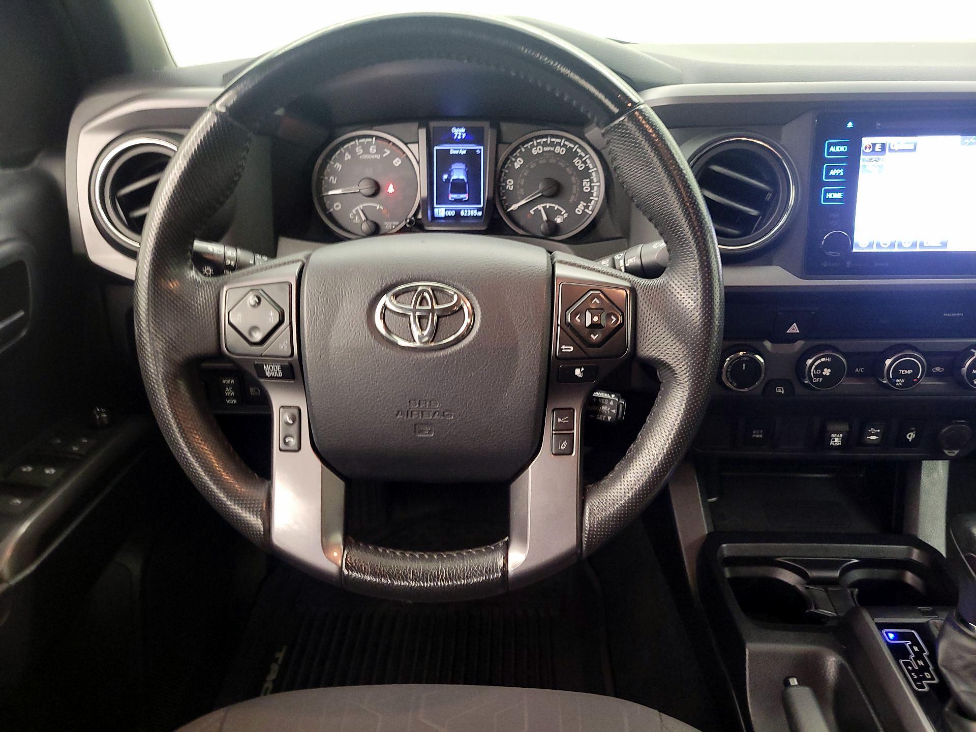 Thumbnail: 2019 Toyota Tacoma - 10