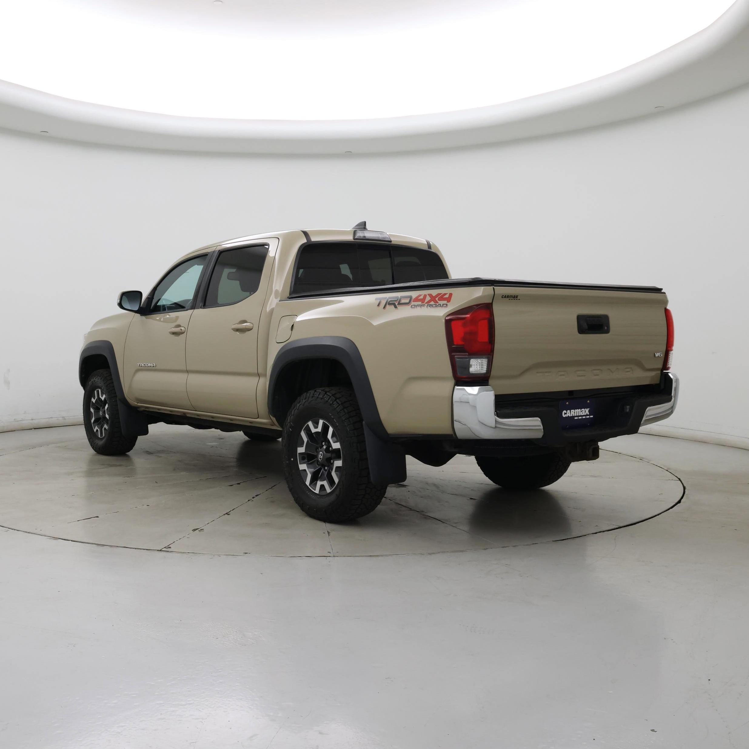 Thumbnail: 2019 Toyota Tacoma - 2