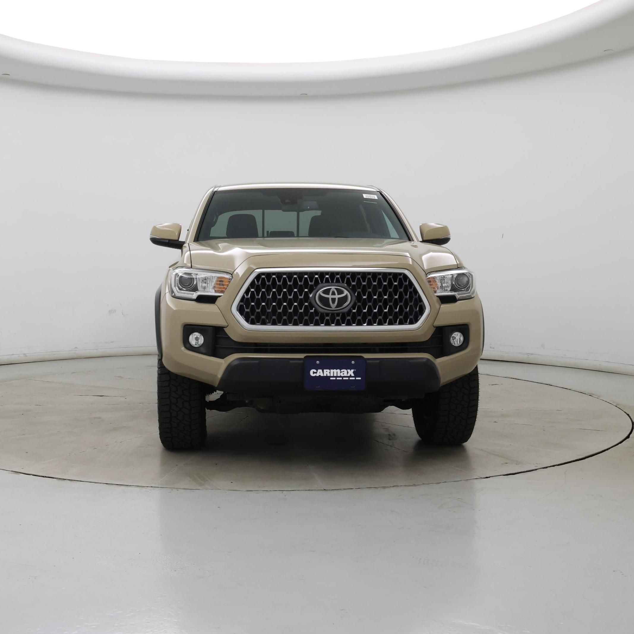 Thumbnail: 2019 Toyota Tacoma - 5