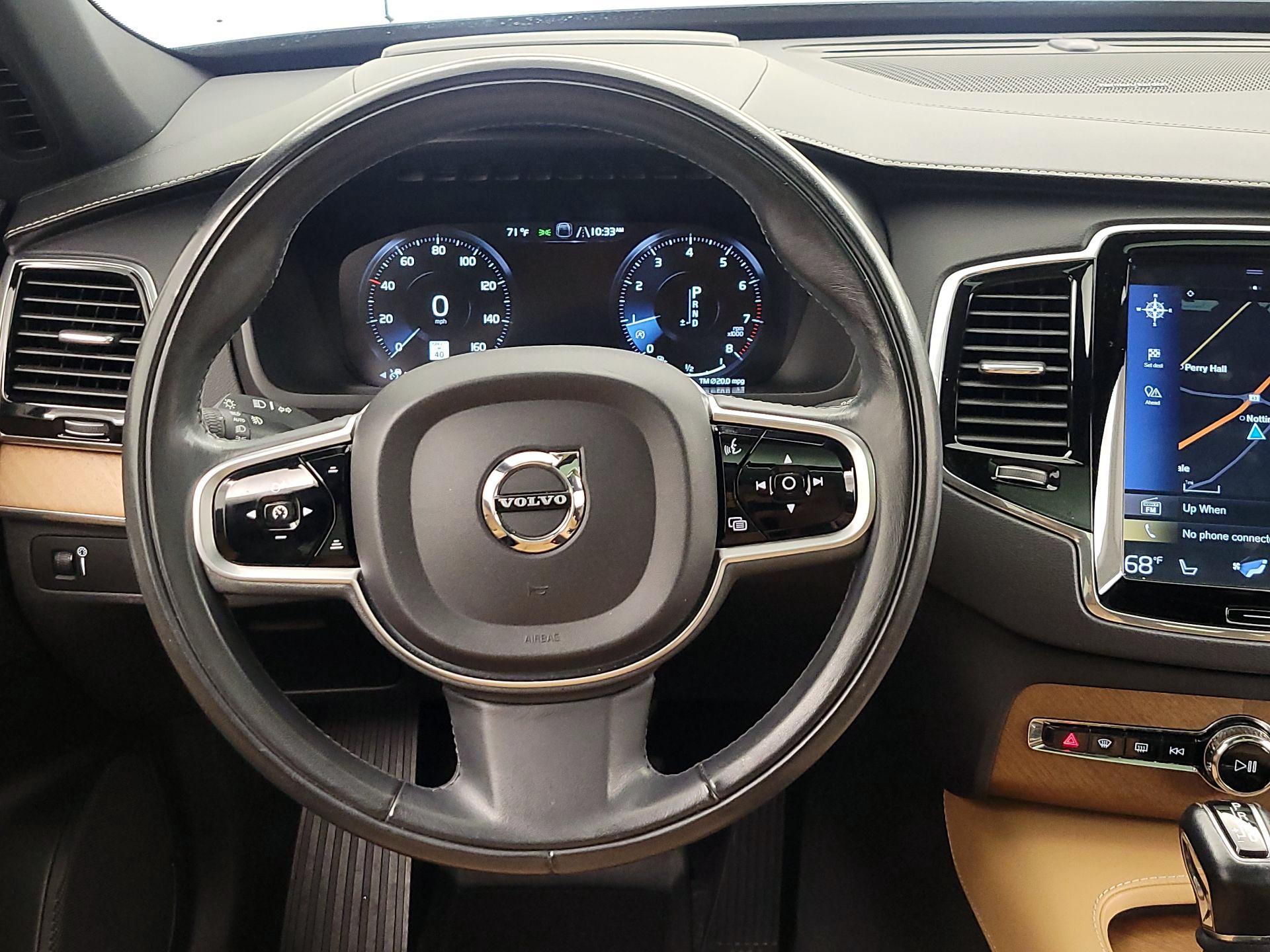 Thumbnail: 2019 Volvo XC90 - 10