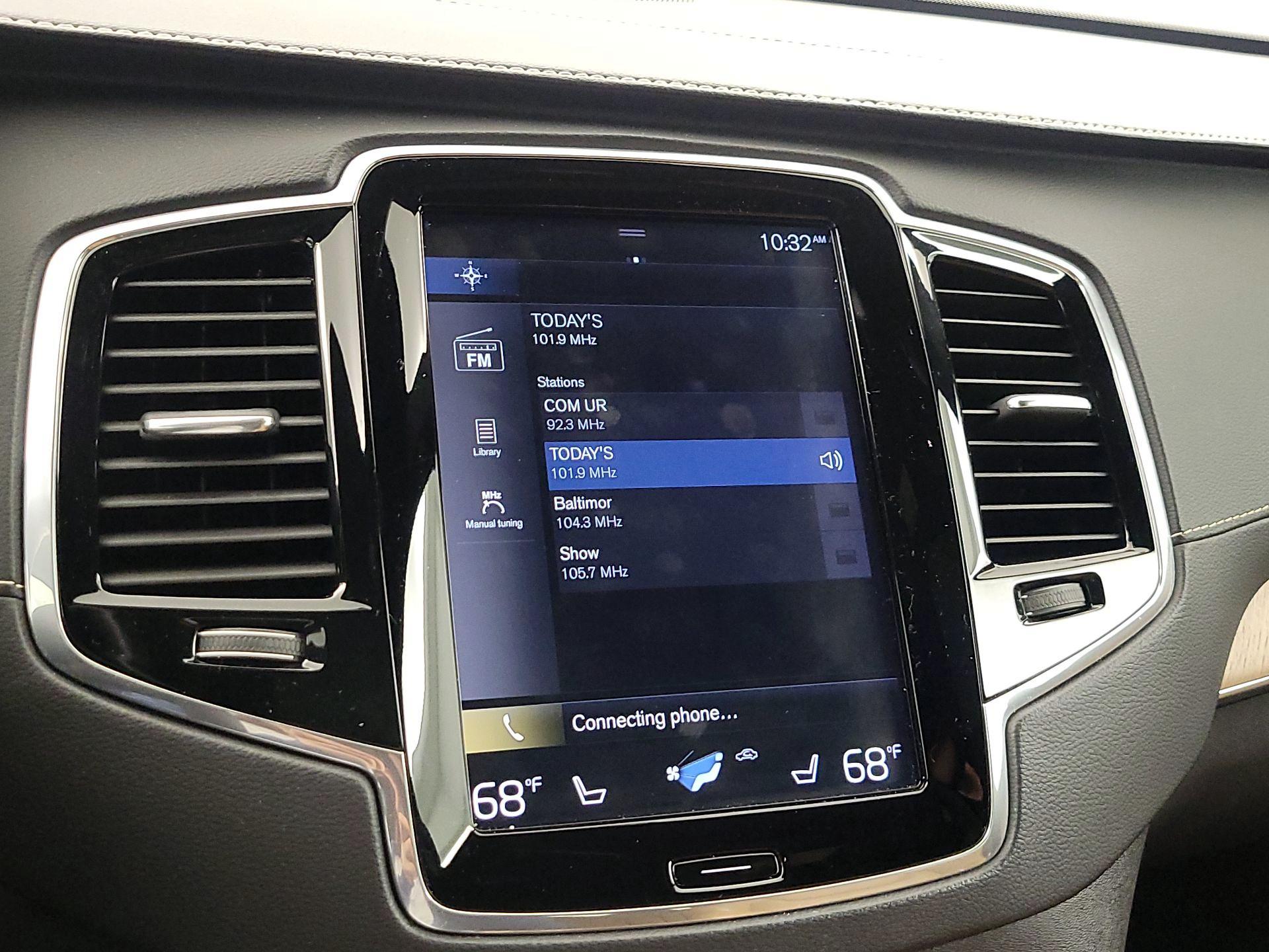 Thumbnail: 2019 Volvo XC90 - 16